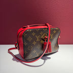 Louis Vuitton Crossbody M43556