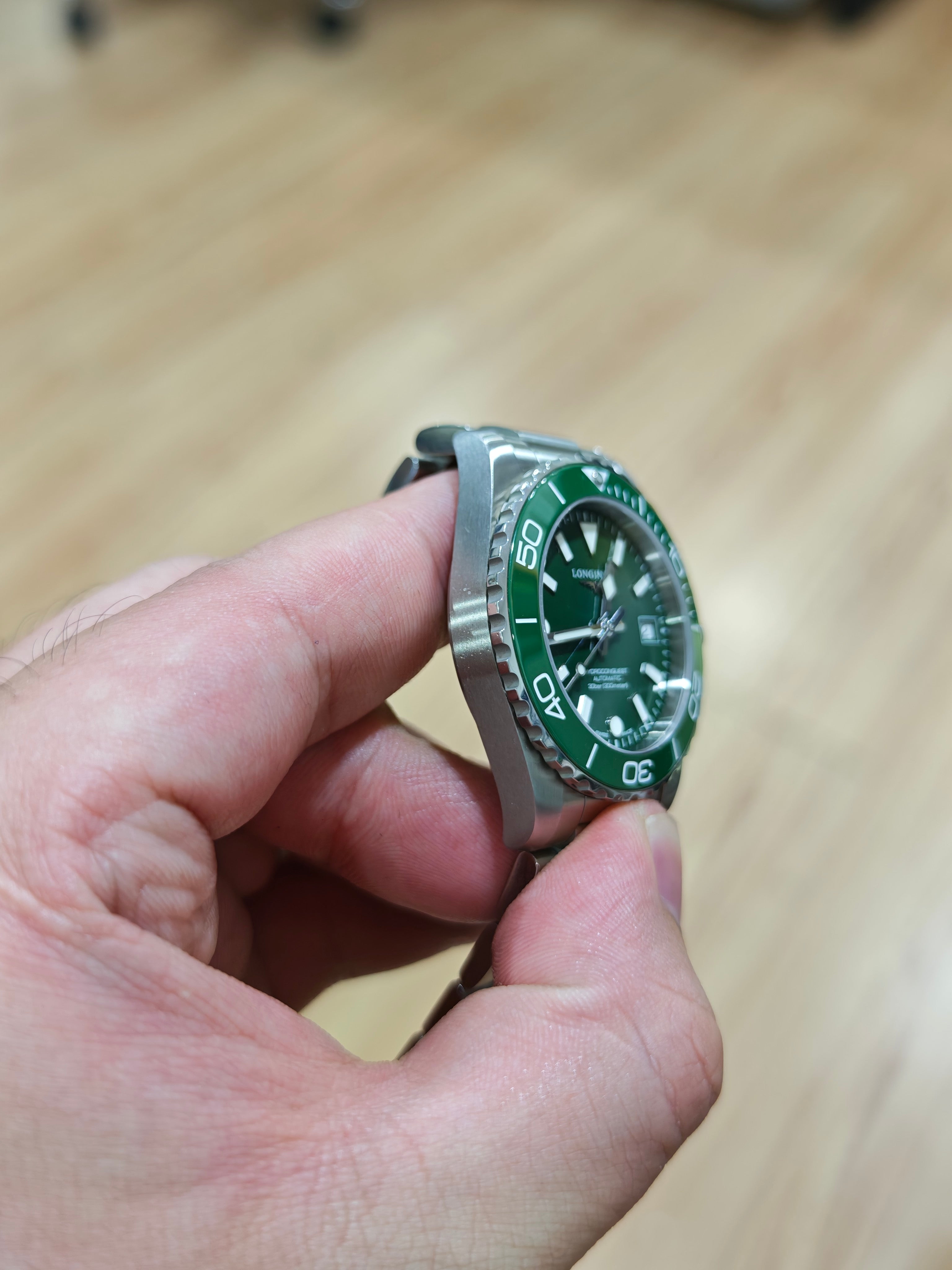 Longines Conquest Diving Series Automatic (self-winding) watch 39MM L3.779.4.06.6