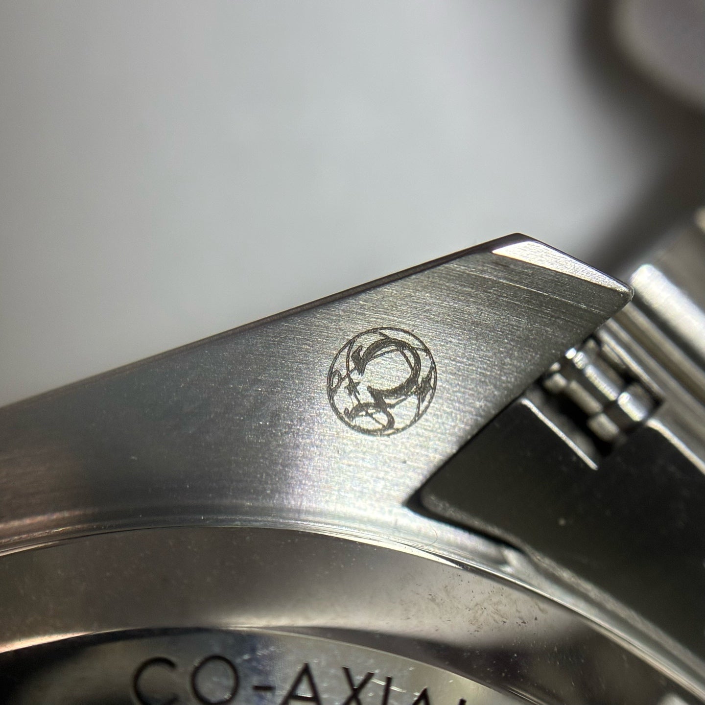 Omega Professional Series 42 310.30.42.50.01.001