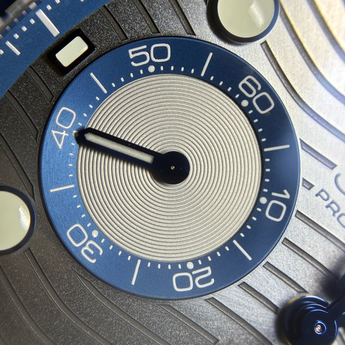 Omega Seahorse Series 44 210.30.44.51.06.001