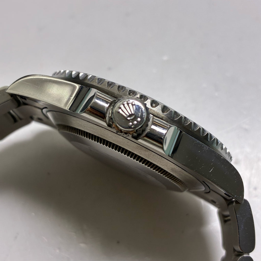 Rolex Submariner model 41 millimeters m126610lv-0002