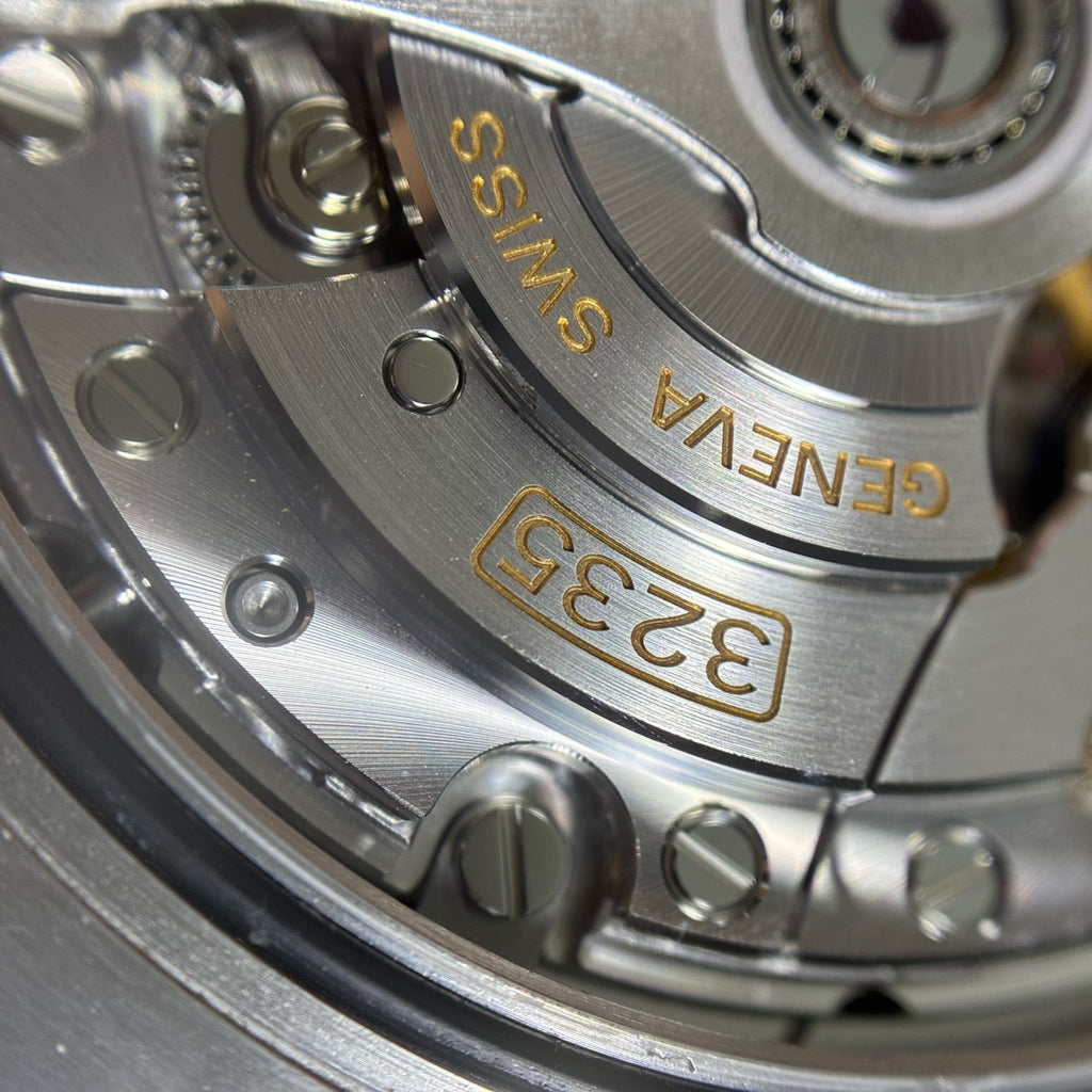 Rolex Submariner model 41 millimeters m126610lv-0002