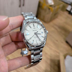 Omega Seahorse Automatic (self-winding) watch 41.5 millimeters 231.10.42.21.02.003