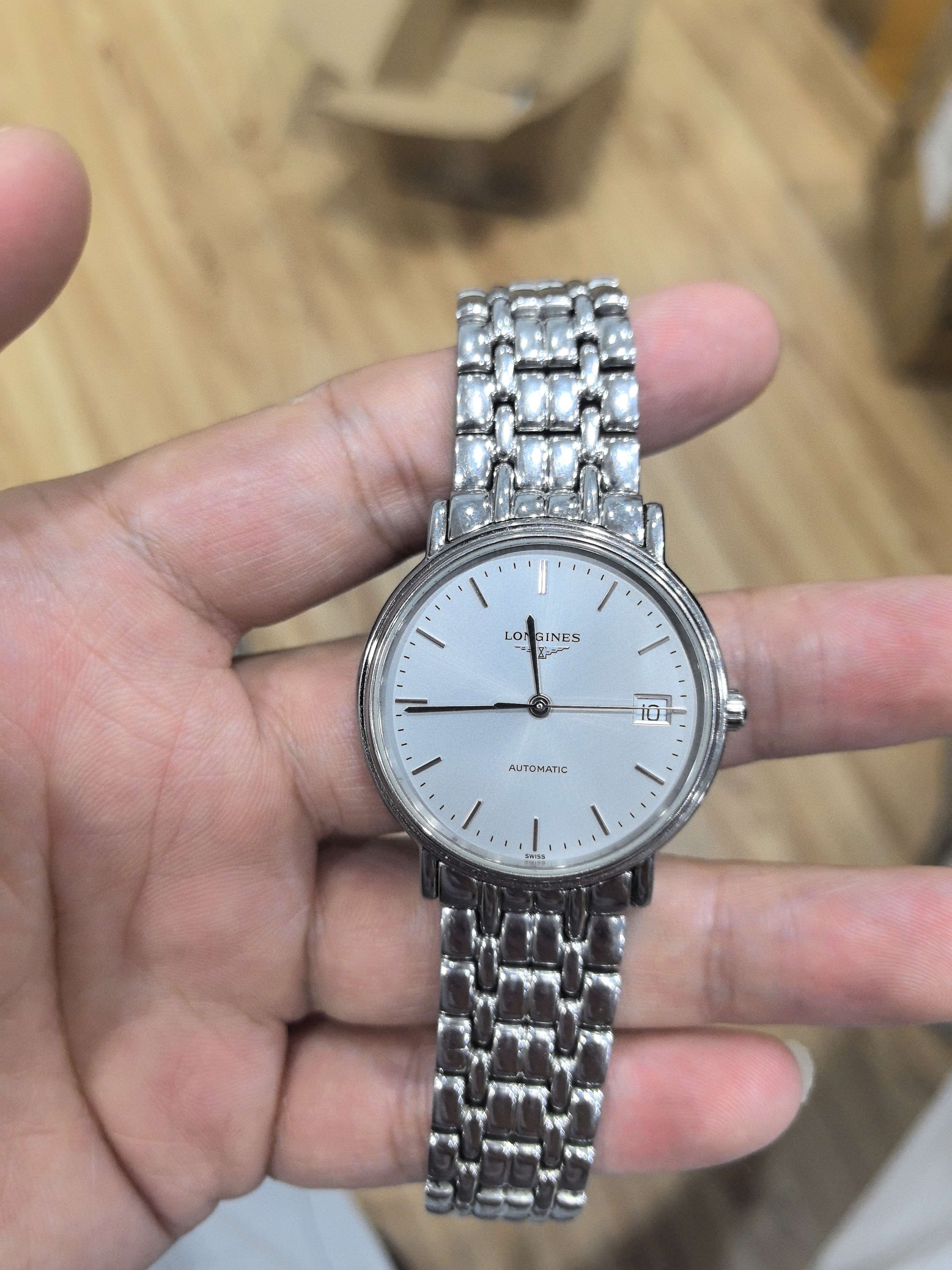 Longines Elegance Automatic (self-winding) watch 34.5 millimeters L4.821.4.72.6