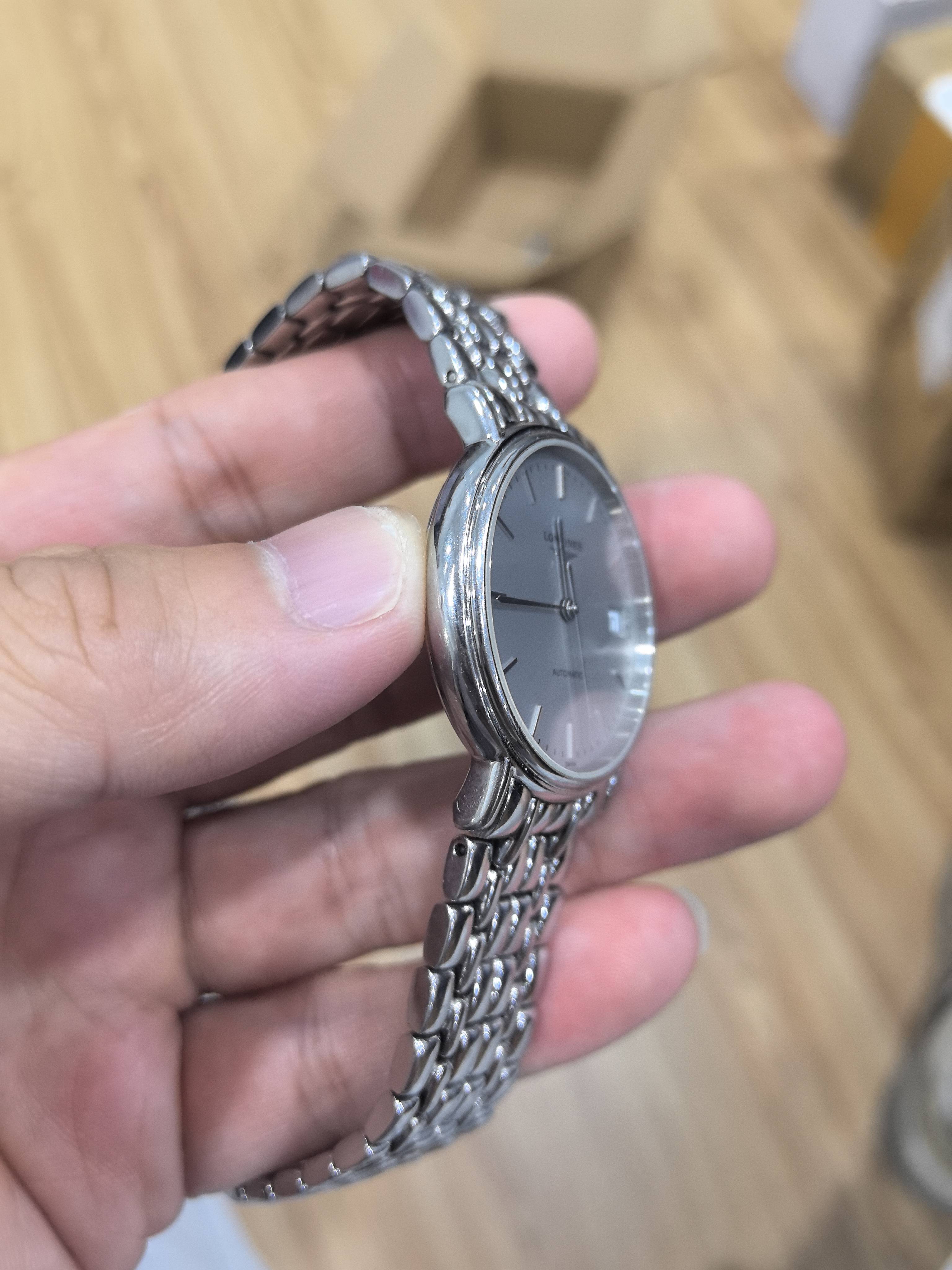 Longines Elegance Automatic (self-winding) watch 34.5 millimeters L4.821.4.72.6