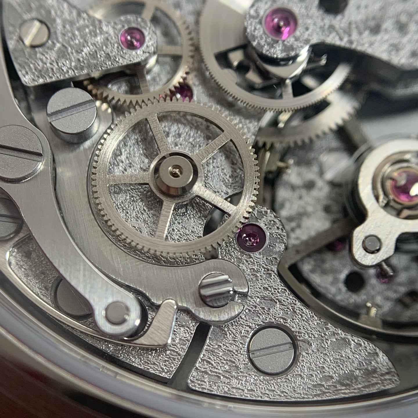 Omega Professional Series 44.25 millimeters 31092445006001
