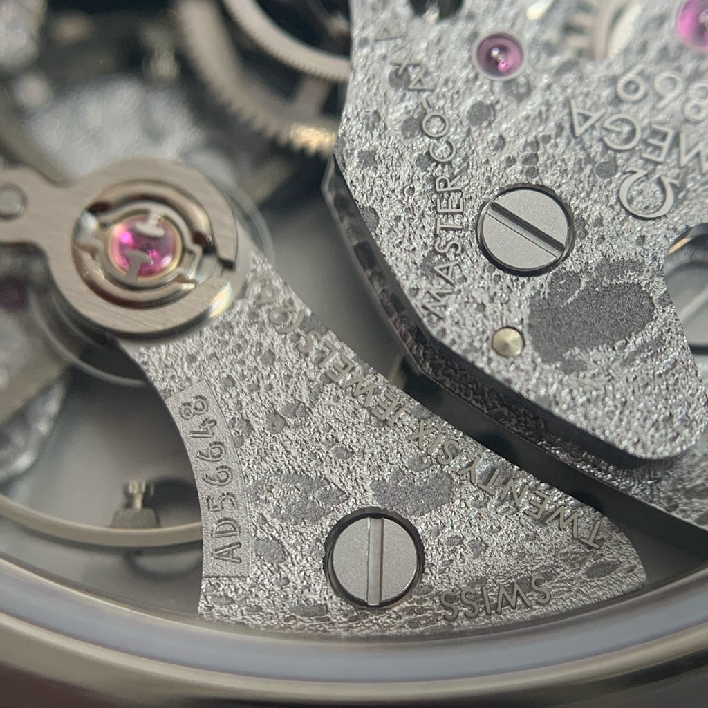 Omega Professional Series 44.25 millimeters 31092445006001