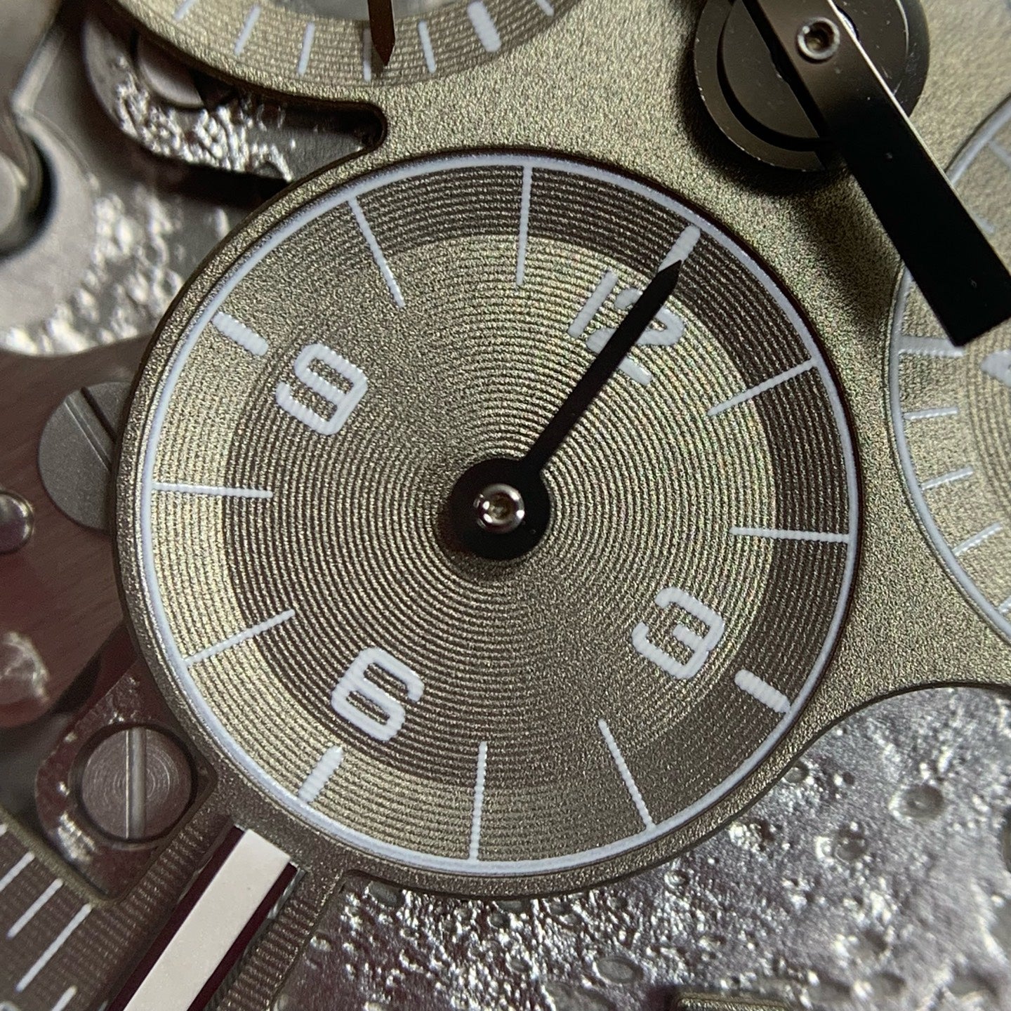 Omega Professional Series 44.25 millimeters 31092445006001