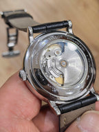 Tissot Classic Automatic (self-winding) watch 40 millimeters T1224071604300
