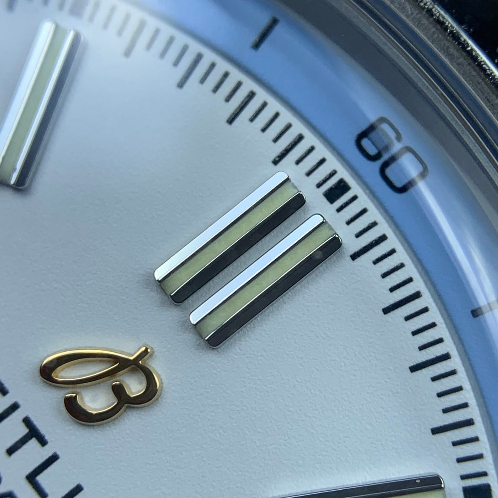 Breitling TopTime Series B31 38 AB3113281A1X1