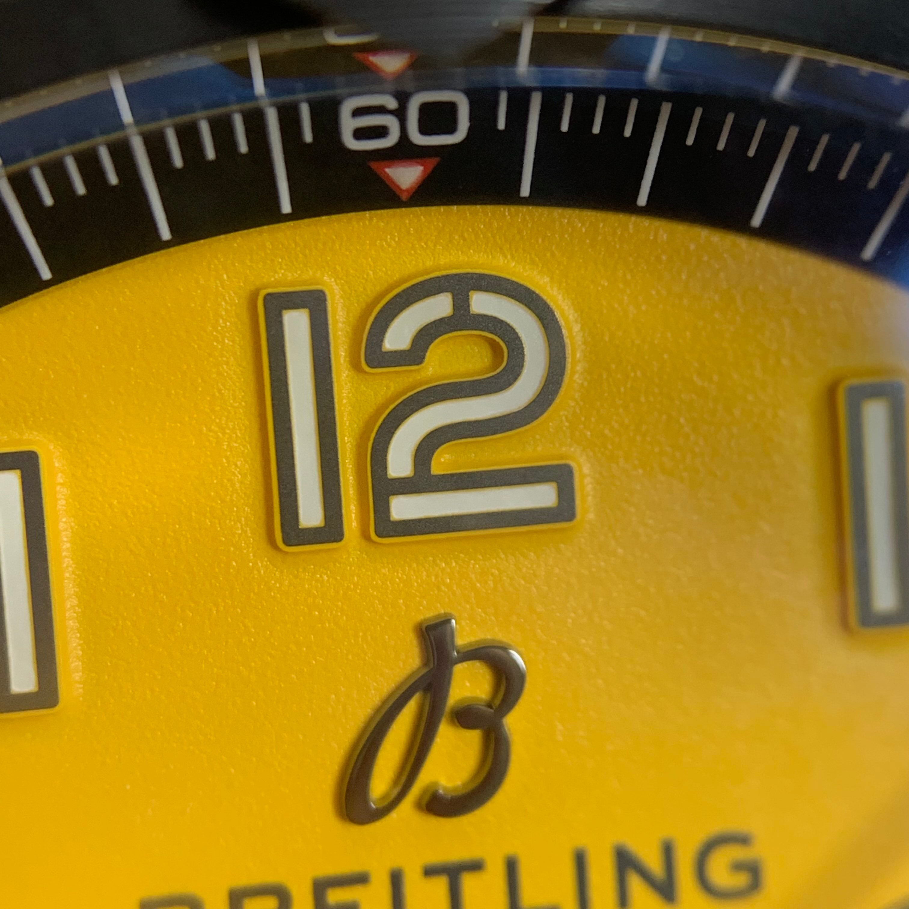 Breitling Avenger 44 millimeters SB0147101I1X1