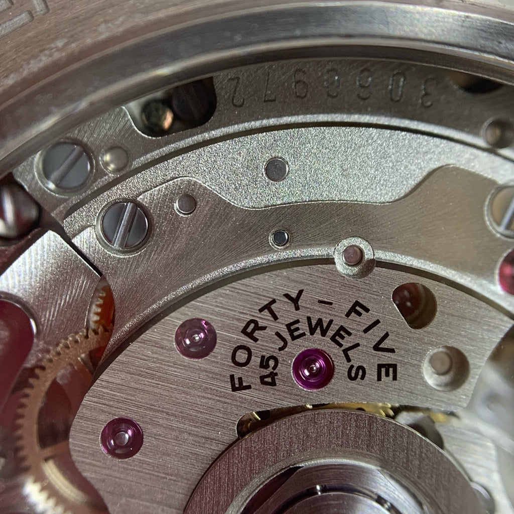 Breitling Avenger 44 millimeters SB0147101I1X1