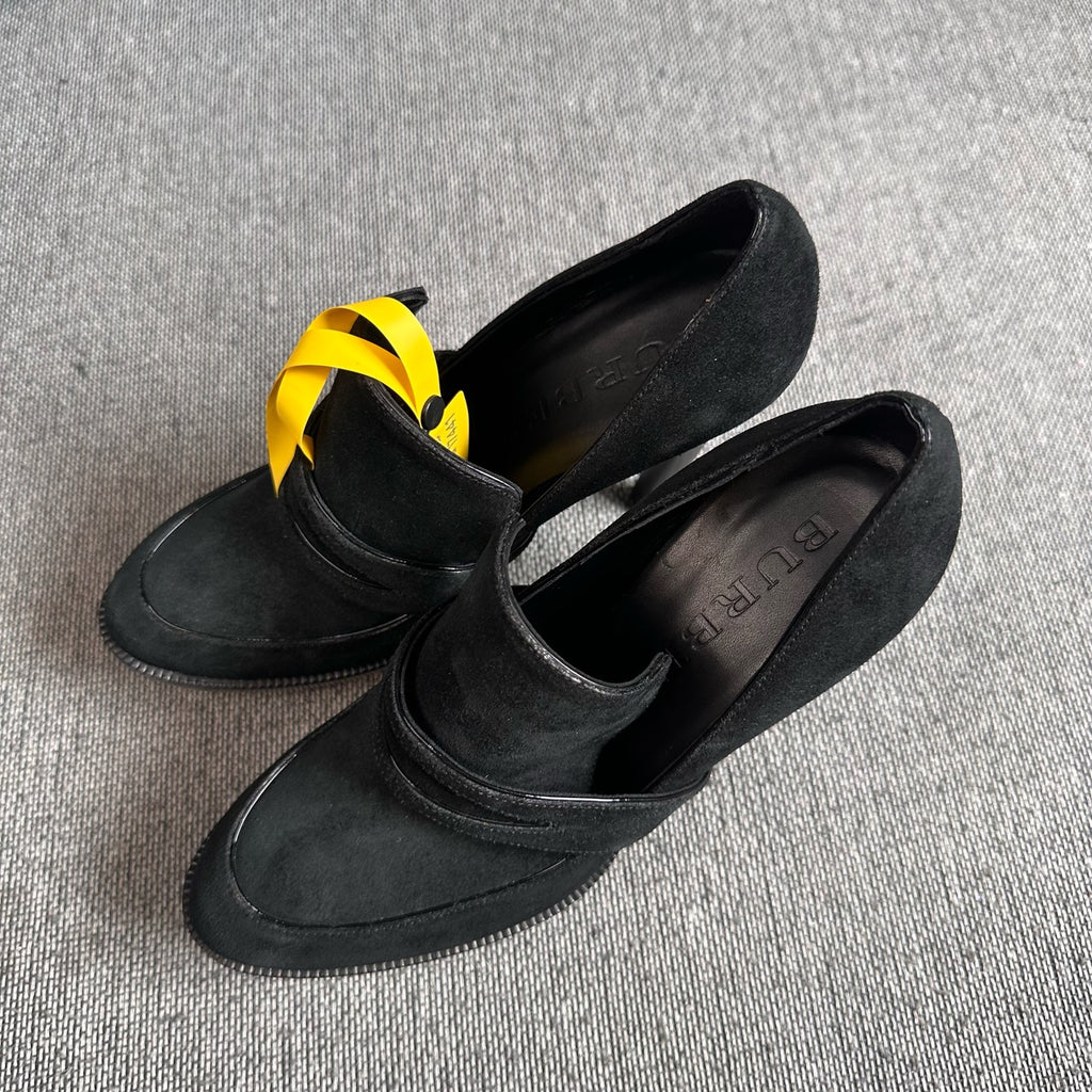 Burberry Alcantara Black Platform pumps