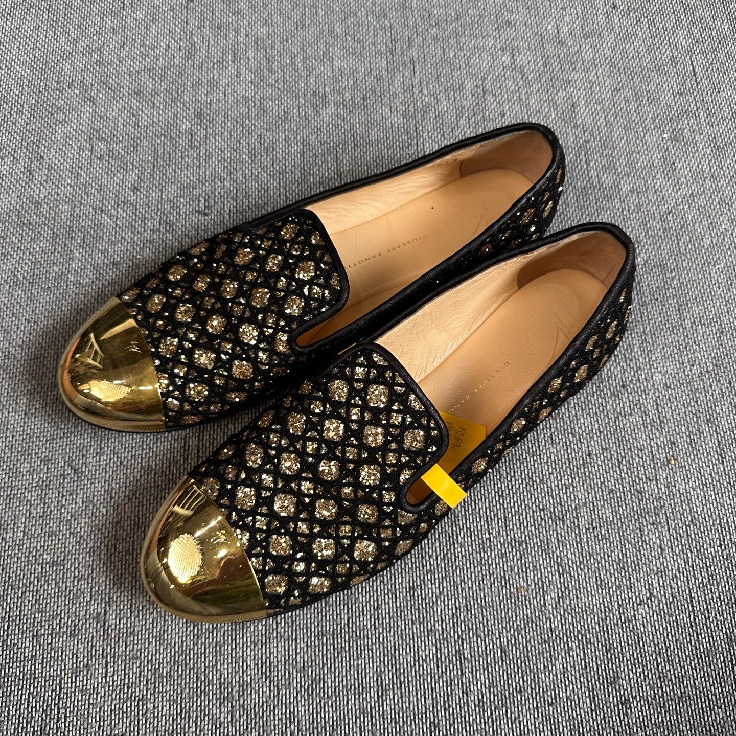 空白 Metal Flat shoes