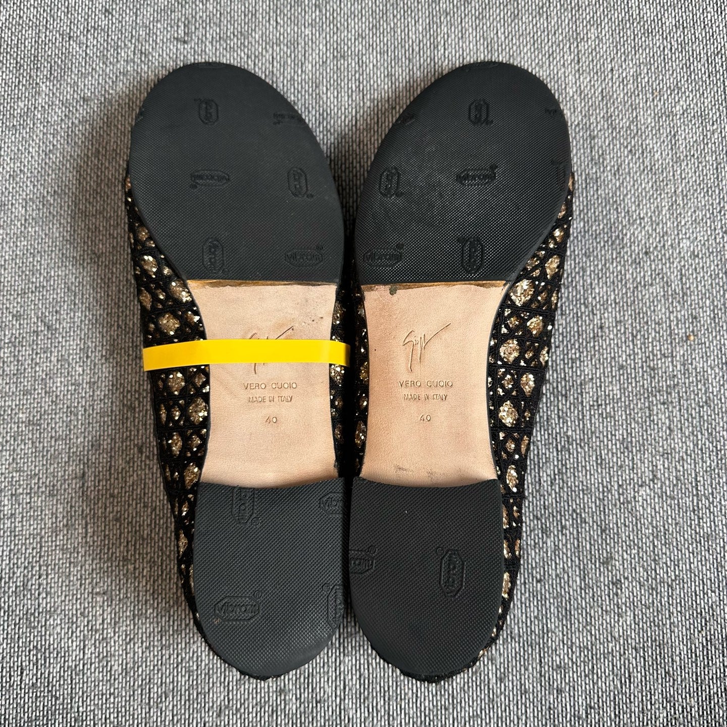 空白 Metal Flat shoes