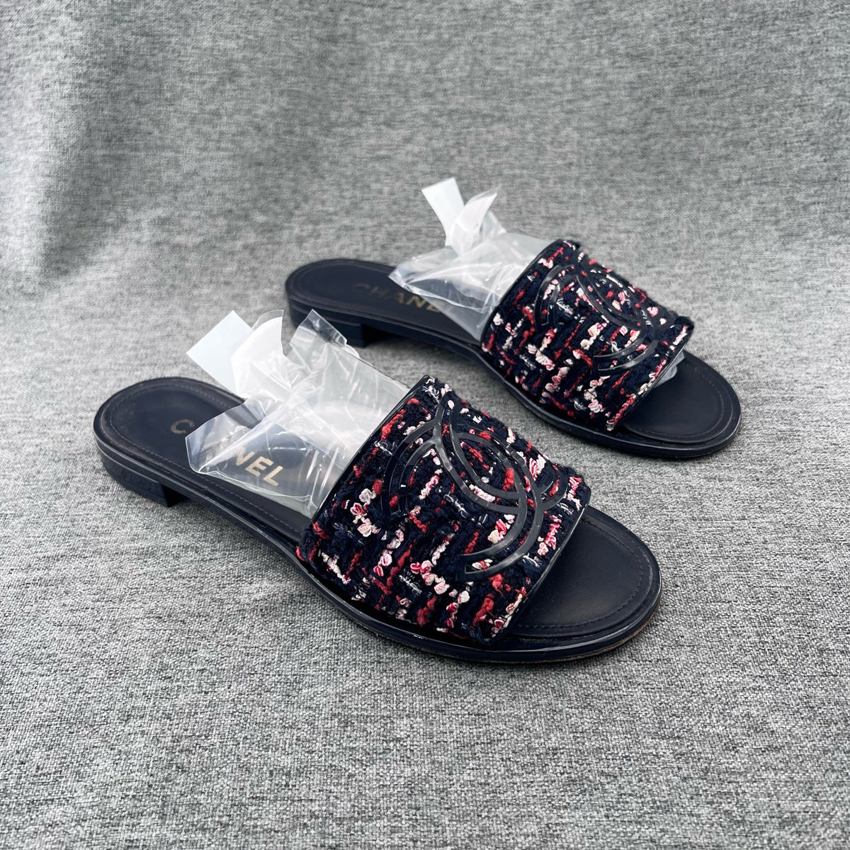 Chanel Tweed Multicolor Flip flop