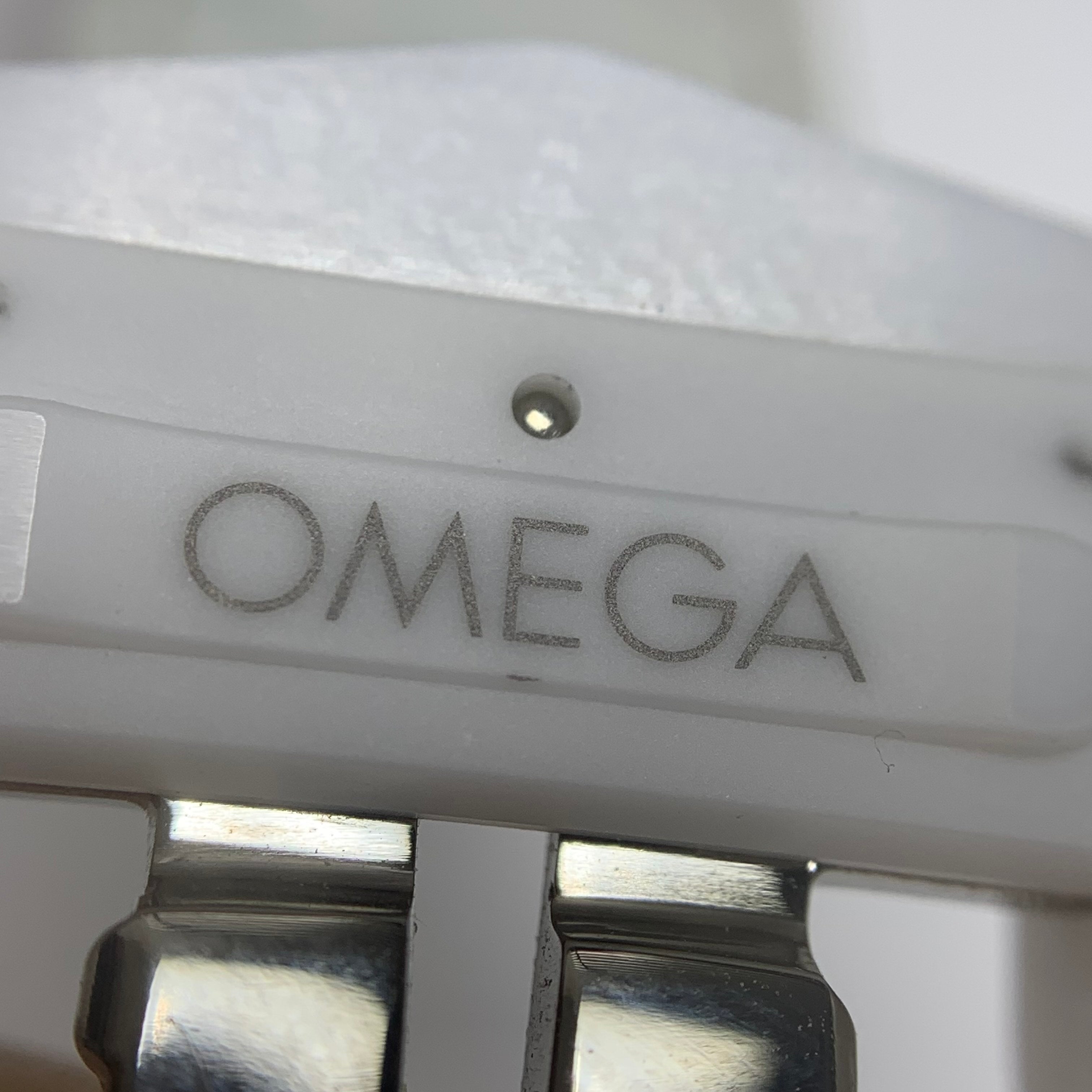 Omega Professional Series 44.25 311.93.44.51.04.002
