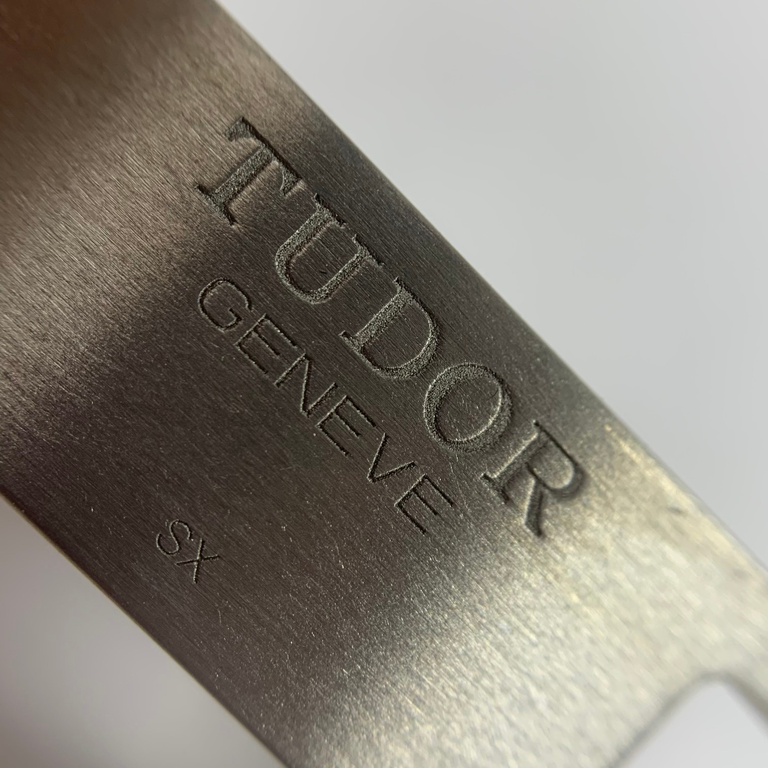 Tudor Leading Subtype 39 39 millimeters m25407n-0001
