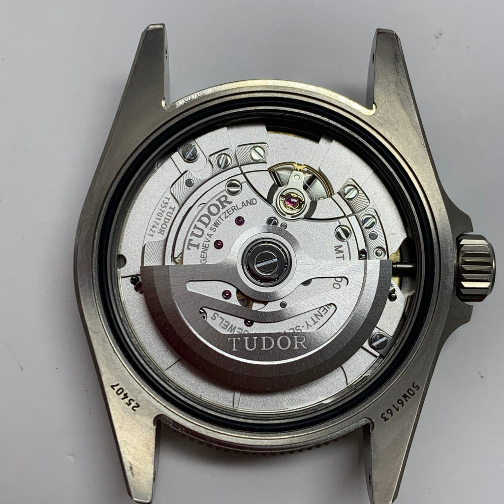 Tudor Leading Subtype 39 39 millimeters m25407n-0001