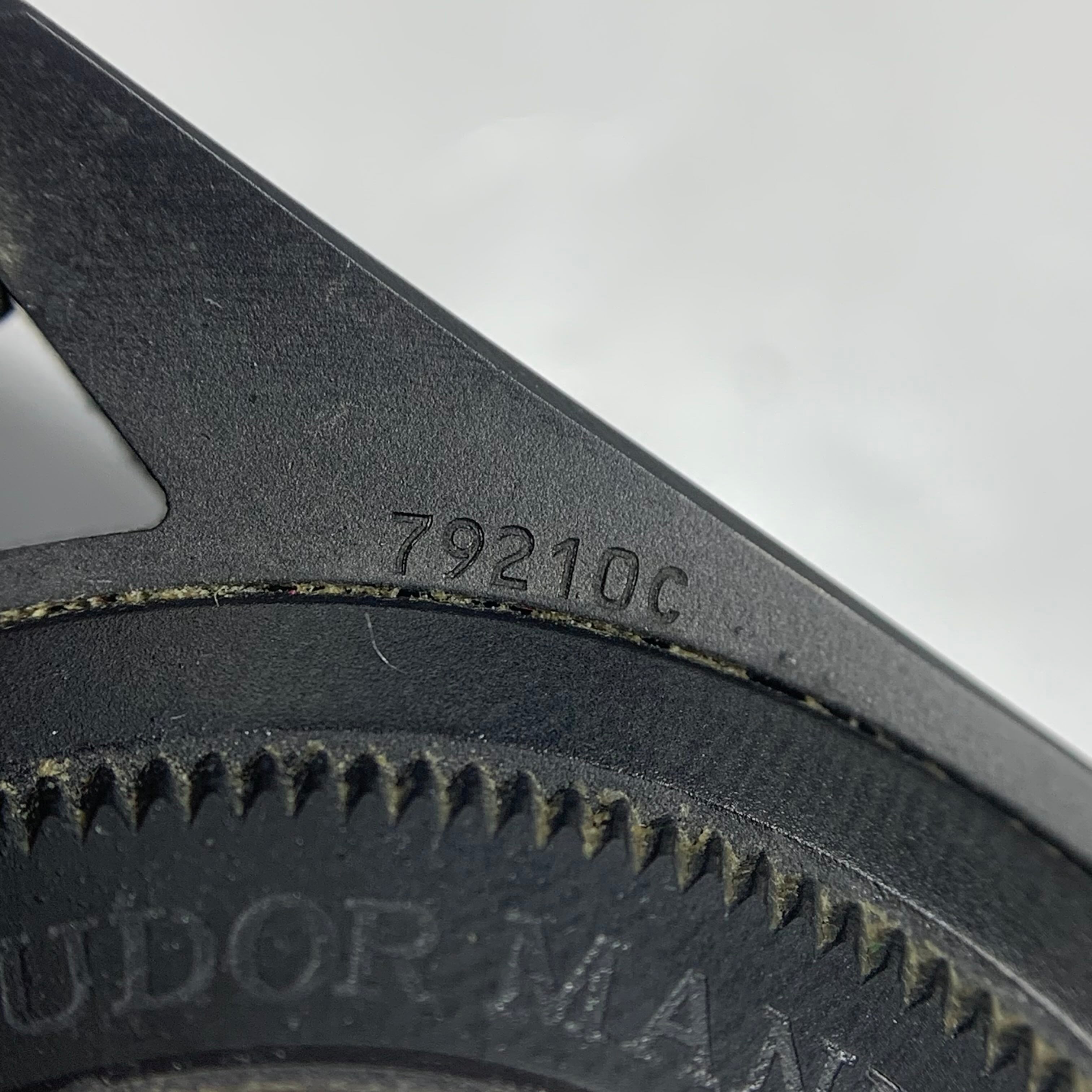 Tudor Bìwān Ceramic Type 41 millimeters m79210cnu-0001