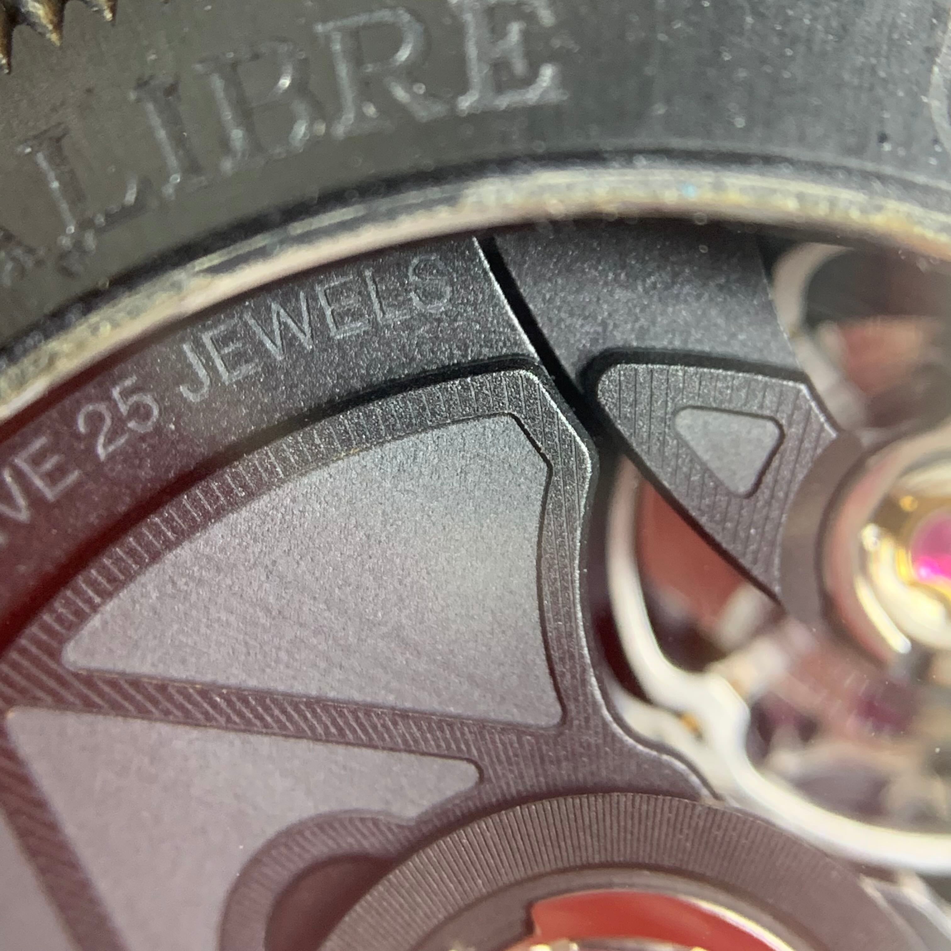 Tudor Bìwān Ceramic Type 41 millimeters m79210cnu-0001