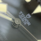 Tudor Bìwān Ceramic Type 41 millimeters m79210cnu-0001