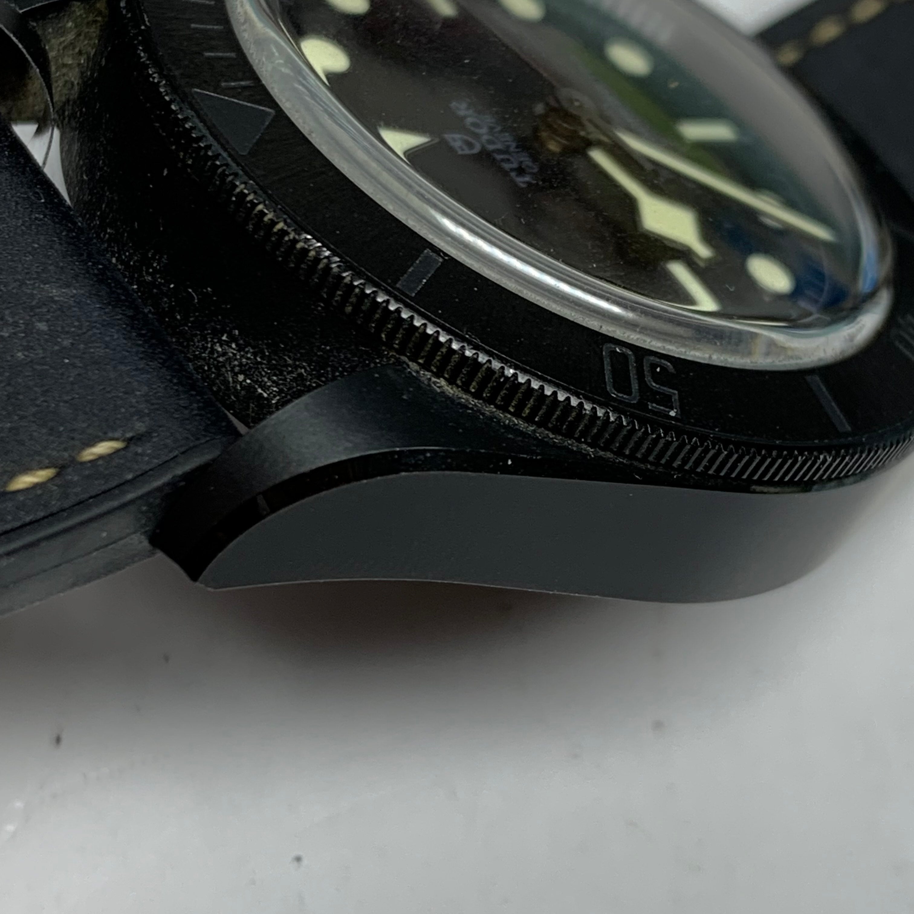 Tudor Bìwān Ceramic Type 41 millimeters m79210cnu-0001