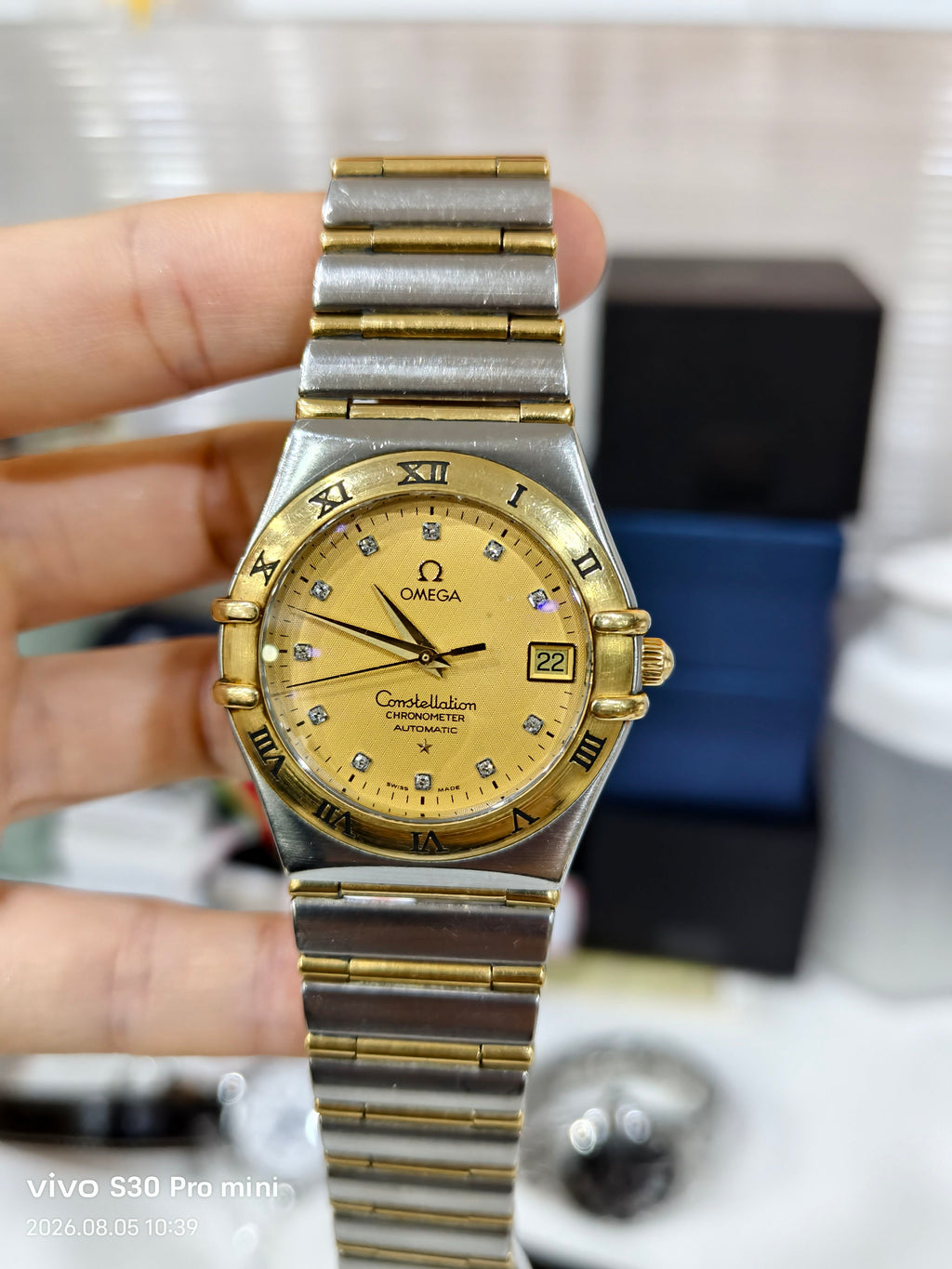 Omega constellation Automatic (self-winding) watch 35.5 millimeters 1202.15.00
