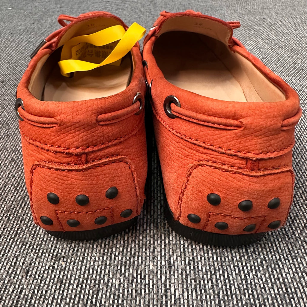 空白 Alcantara Red Loafers