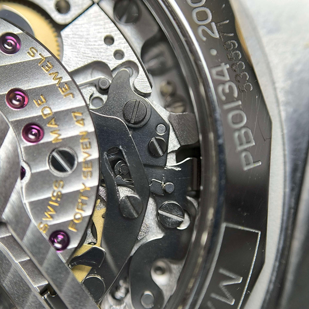 Breitling Chronomat B01 42 mechanical chronograph watch Mechanical watch 42 millimeters PB0134101C1S2