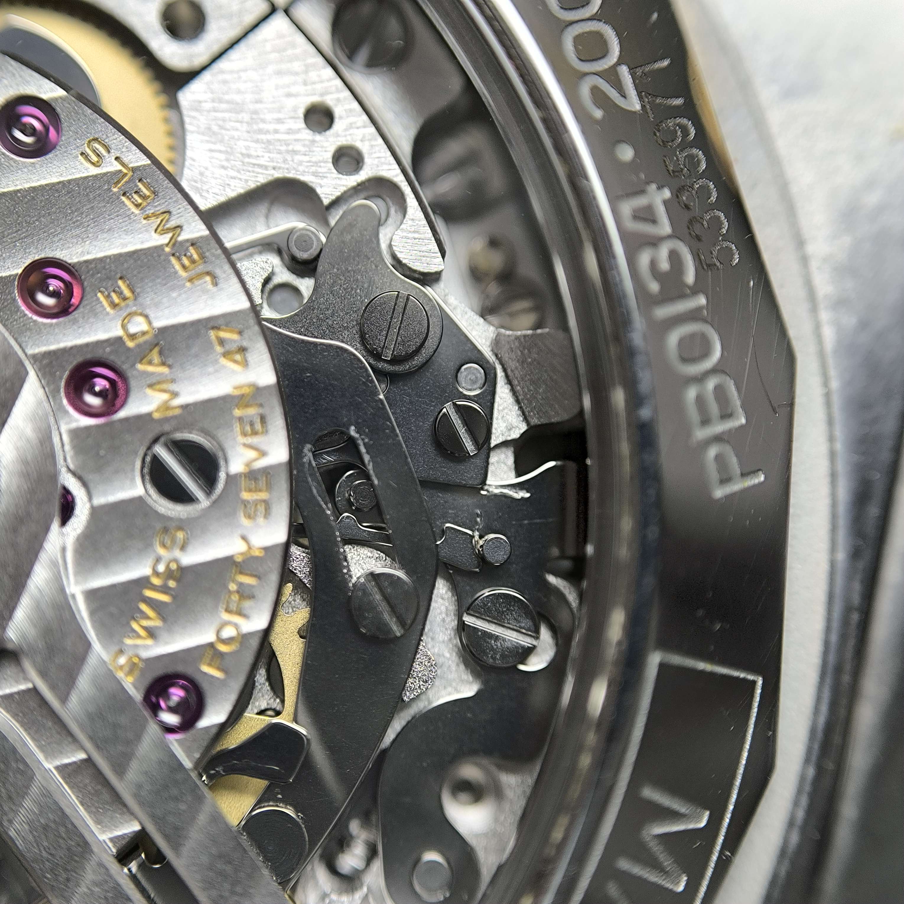 Breitling Chronomat B01 42 mechanical chronograph watch Mechanical watch 42 millimeters PB0134101C1S2