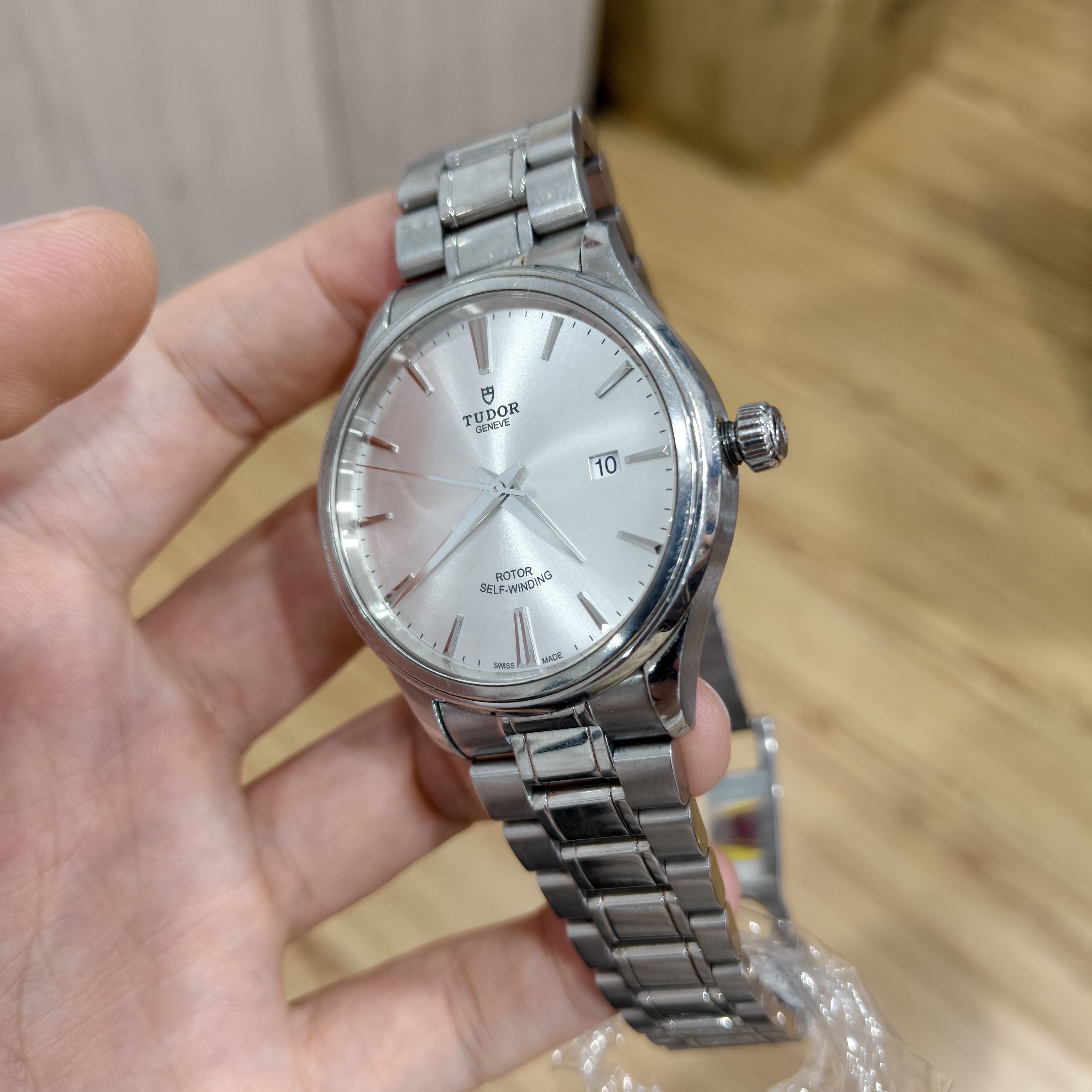 Tudor Fashion Series Silver 41 millimeters m12700-0001