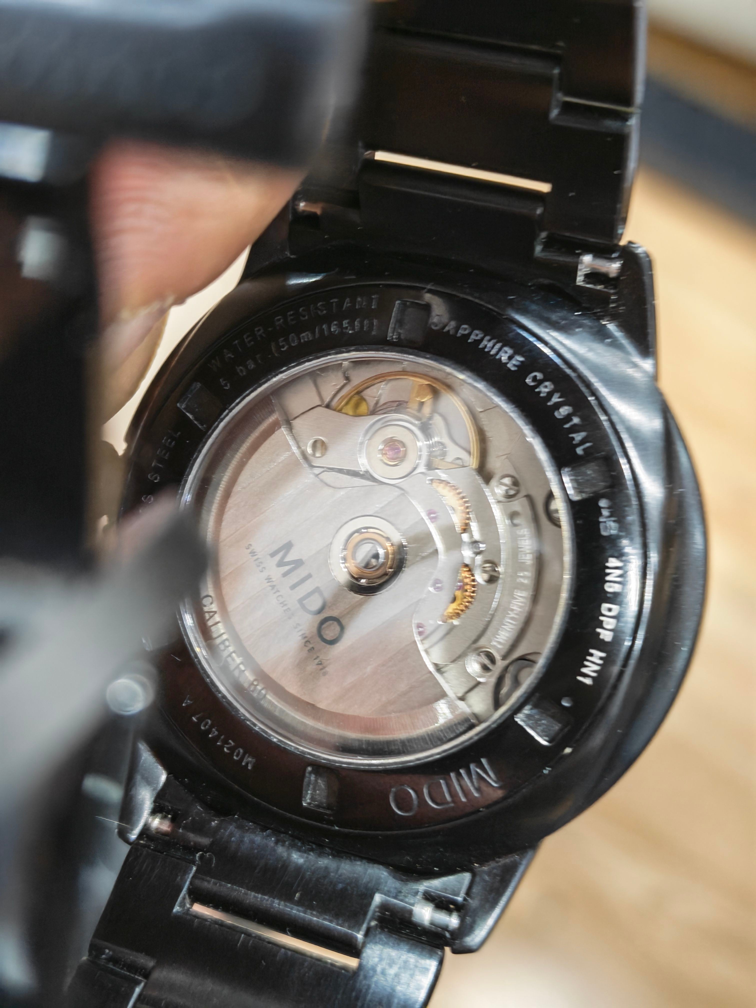Mido Commander Automatic (self-winding) watch 40 millimeters M021.407.33.411.00