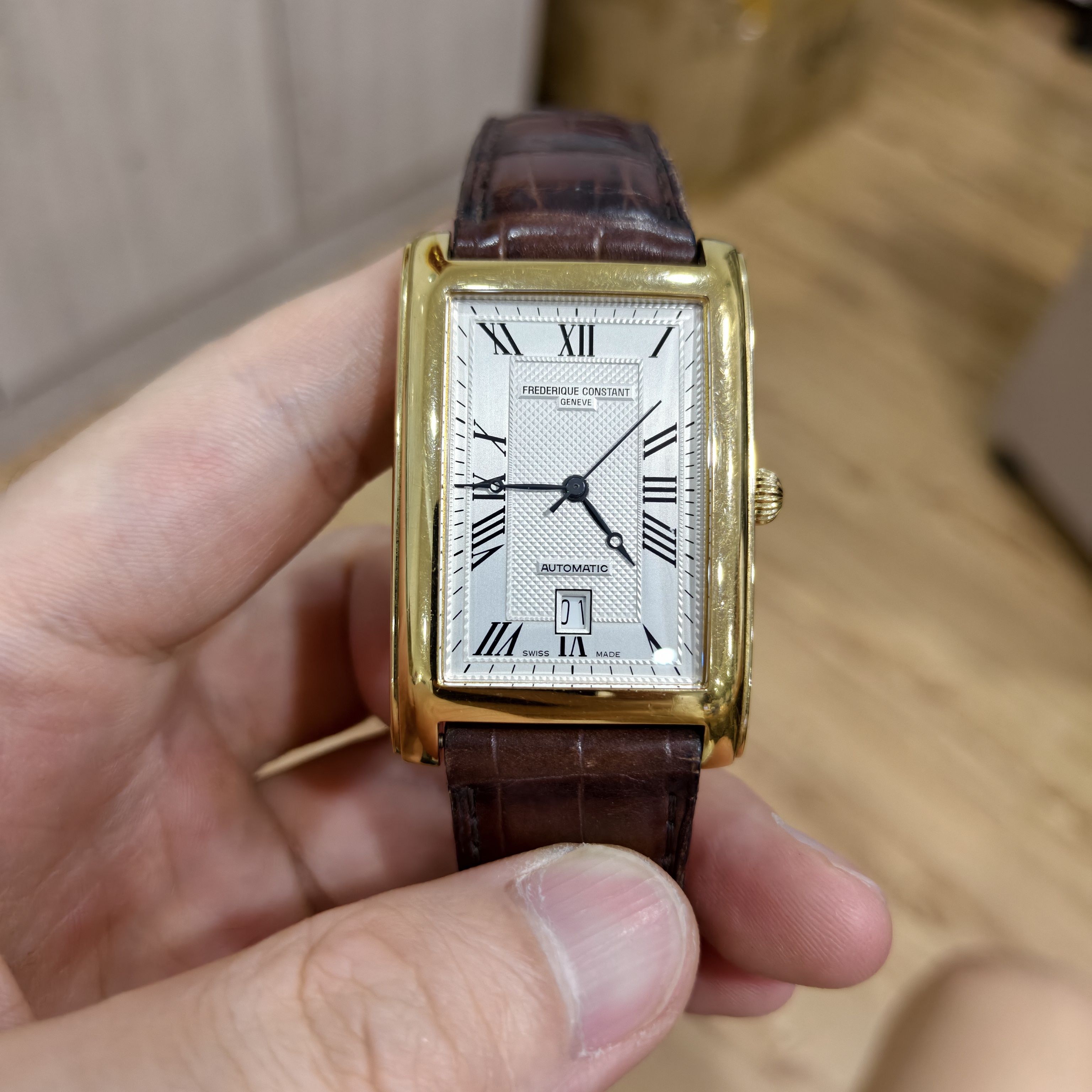 康斯登 Rose gold Automatic (self-winding) watch