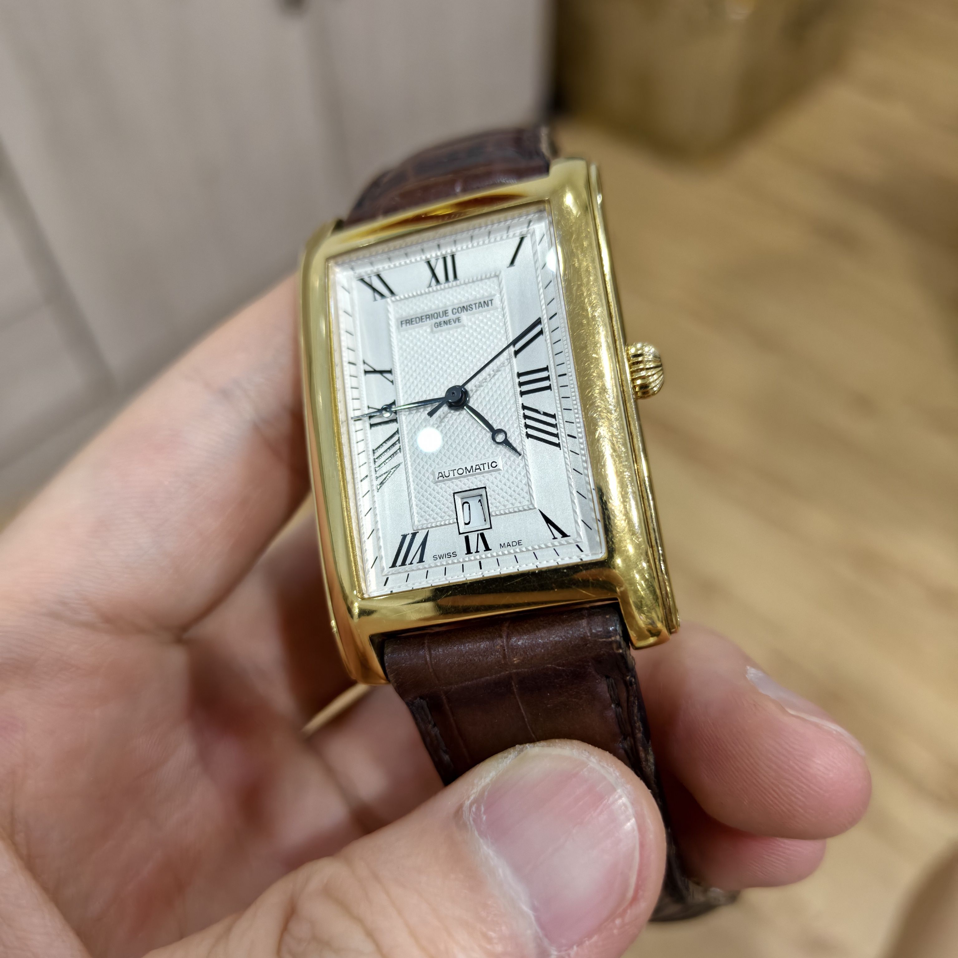 康斯登 Rose gold Automatic (self-winding) watch