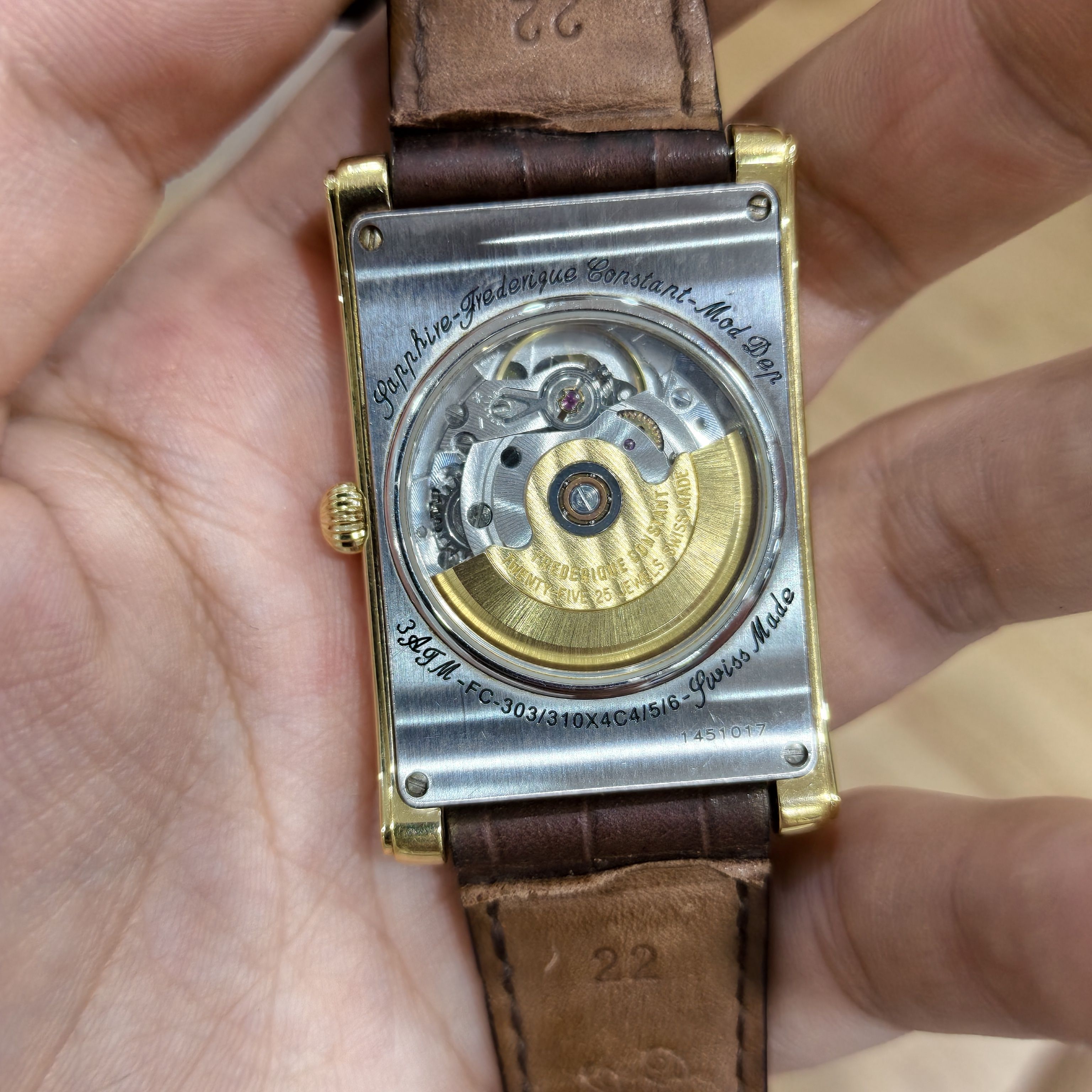 康斯登 Rose gold Automatic (self-winding) watch