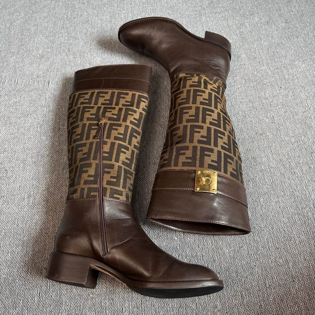 Fendi Leather Ankle boots