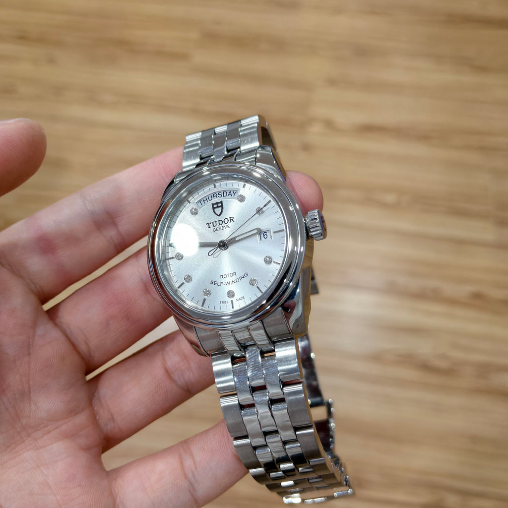 Tudor Junjue Sunday Calendar Model 39 millimeters m56000-0006