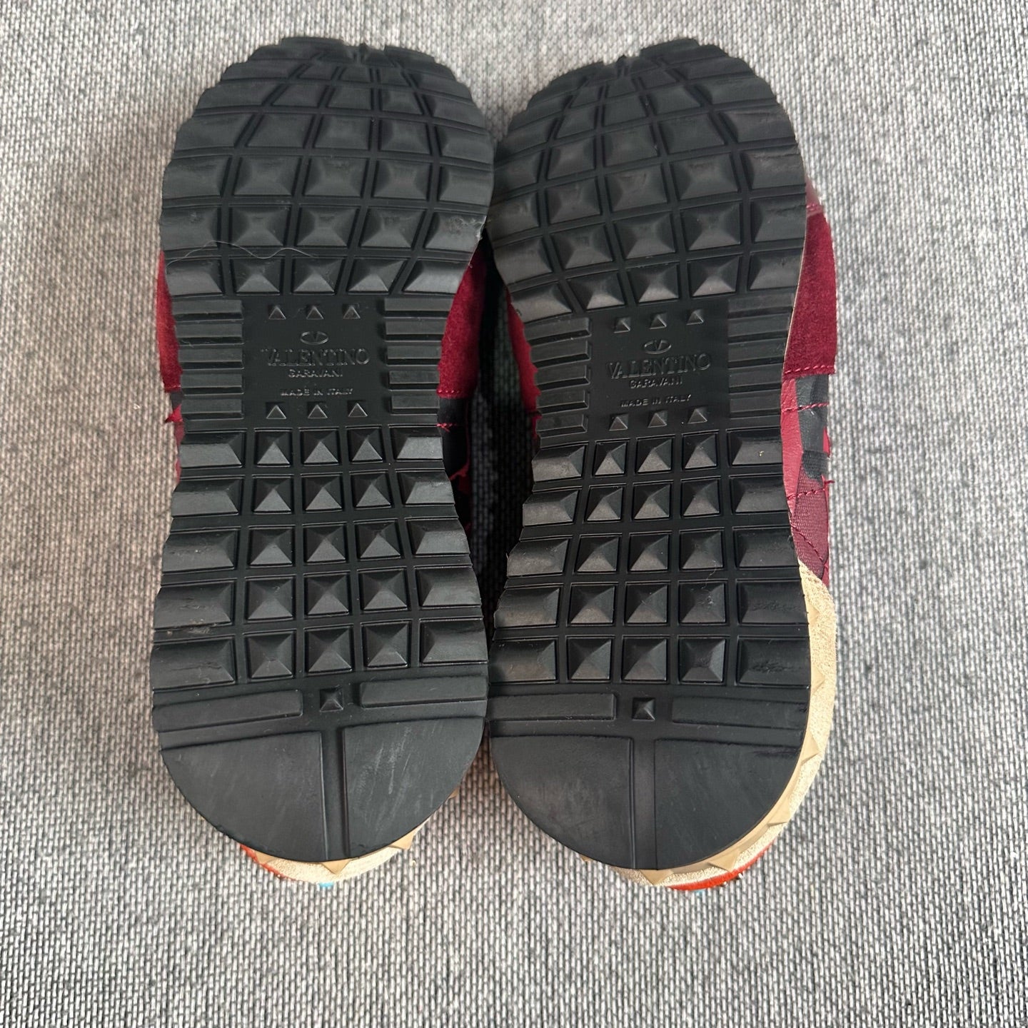 空白 Athletic sneakers