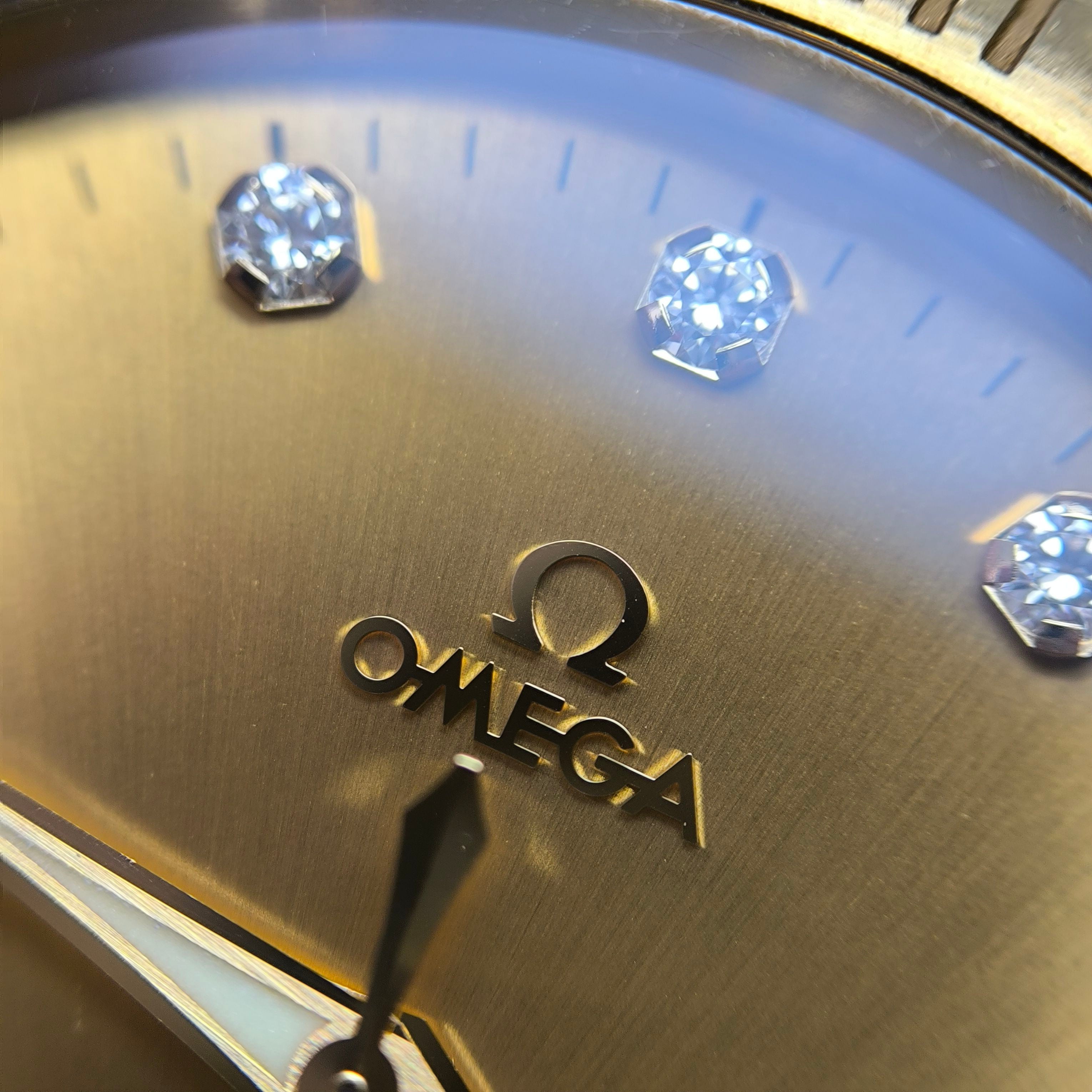 Omega Constellation Series 38 123.20.38.21.58.001