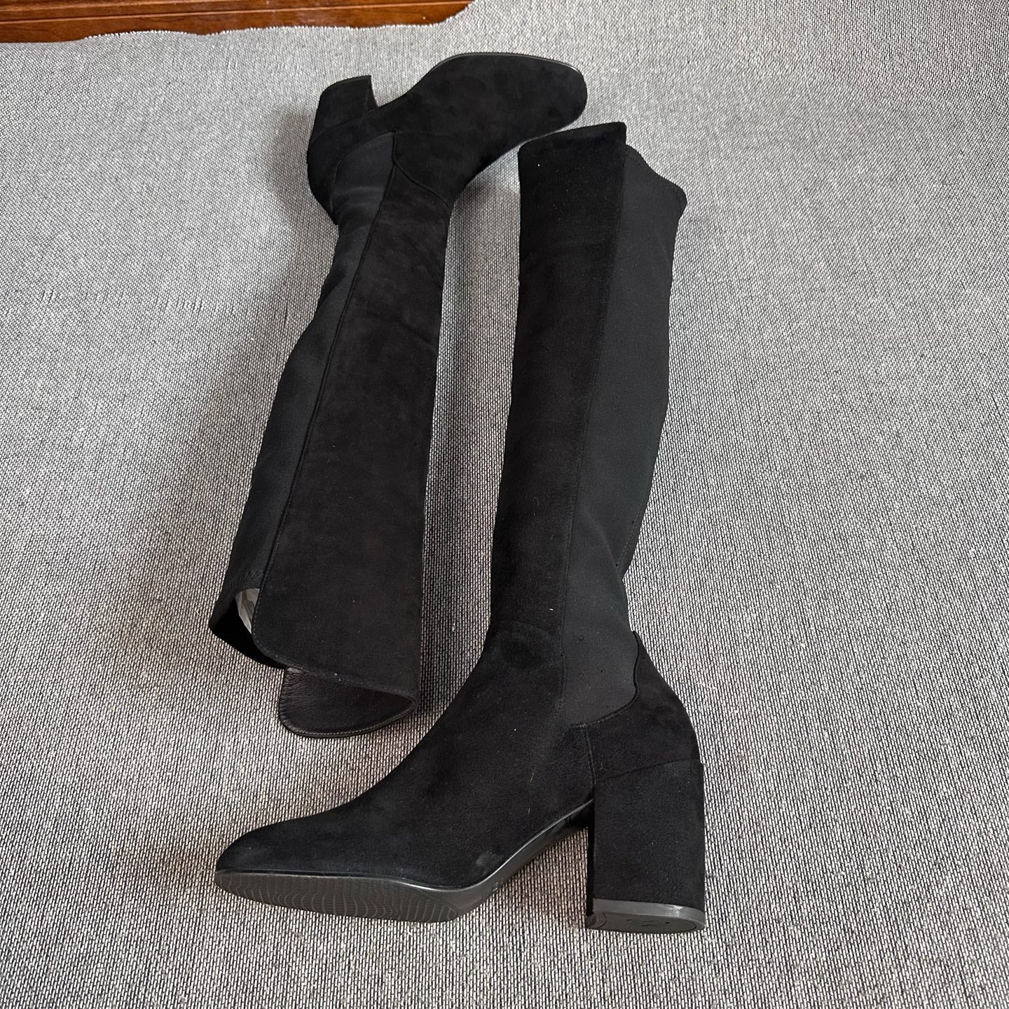 sw Alcantara Black Ankle boots