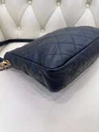 Chanel Handheld, shoulder, and crossbody bag Messenger Bag AS5384-B19489-94305
