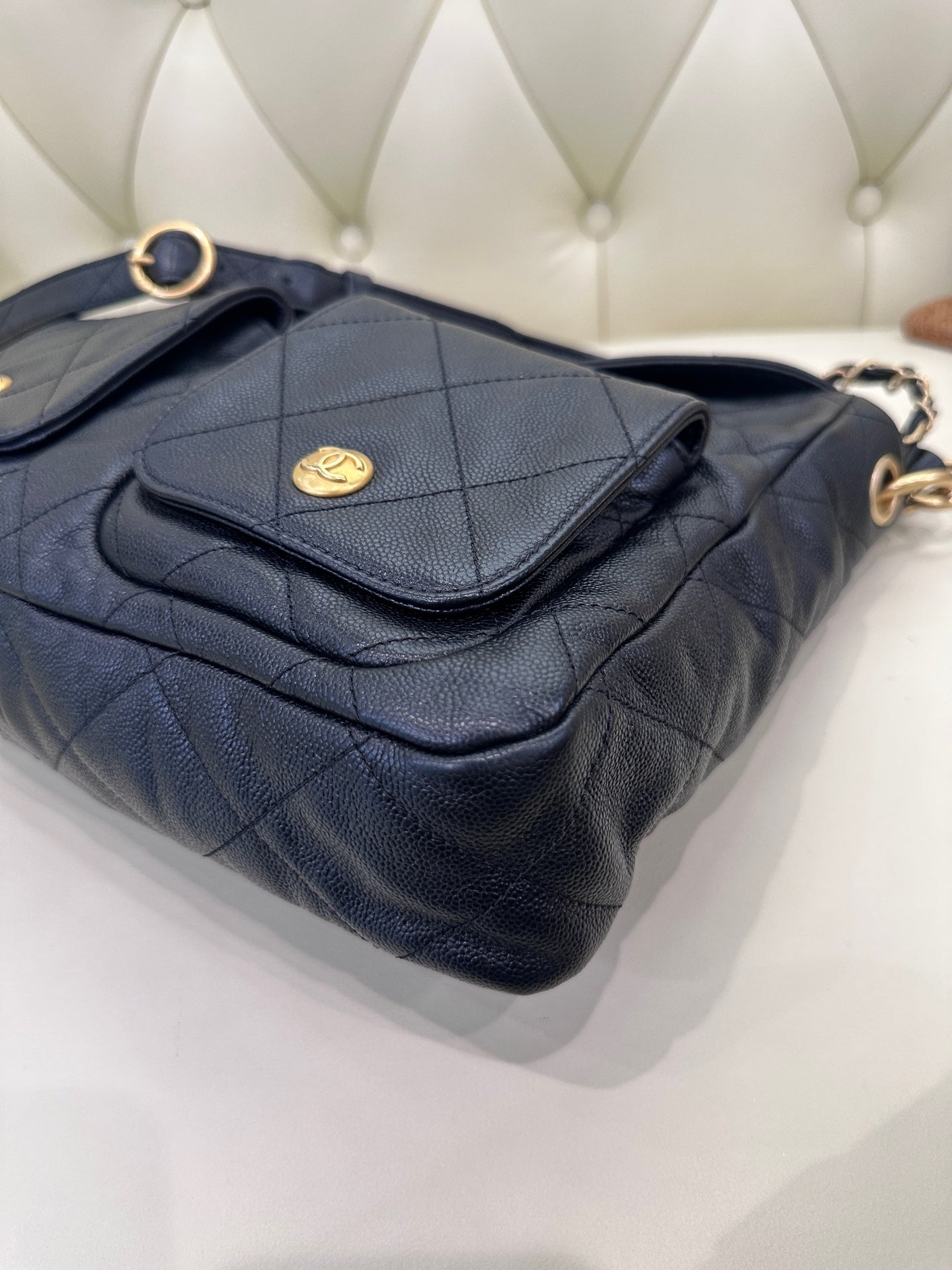 Chanel Handheld, shoulder, and crossbody bag Messenger Bag AS5384-B19489-94305