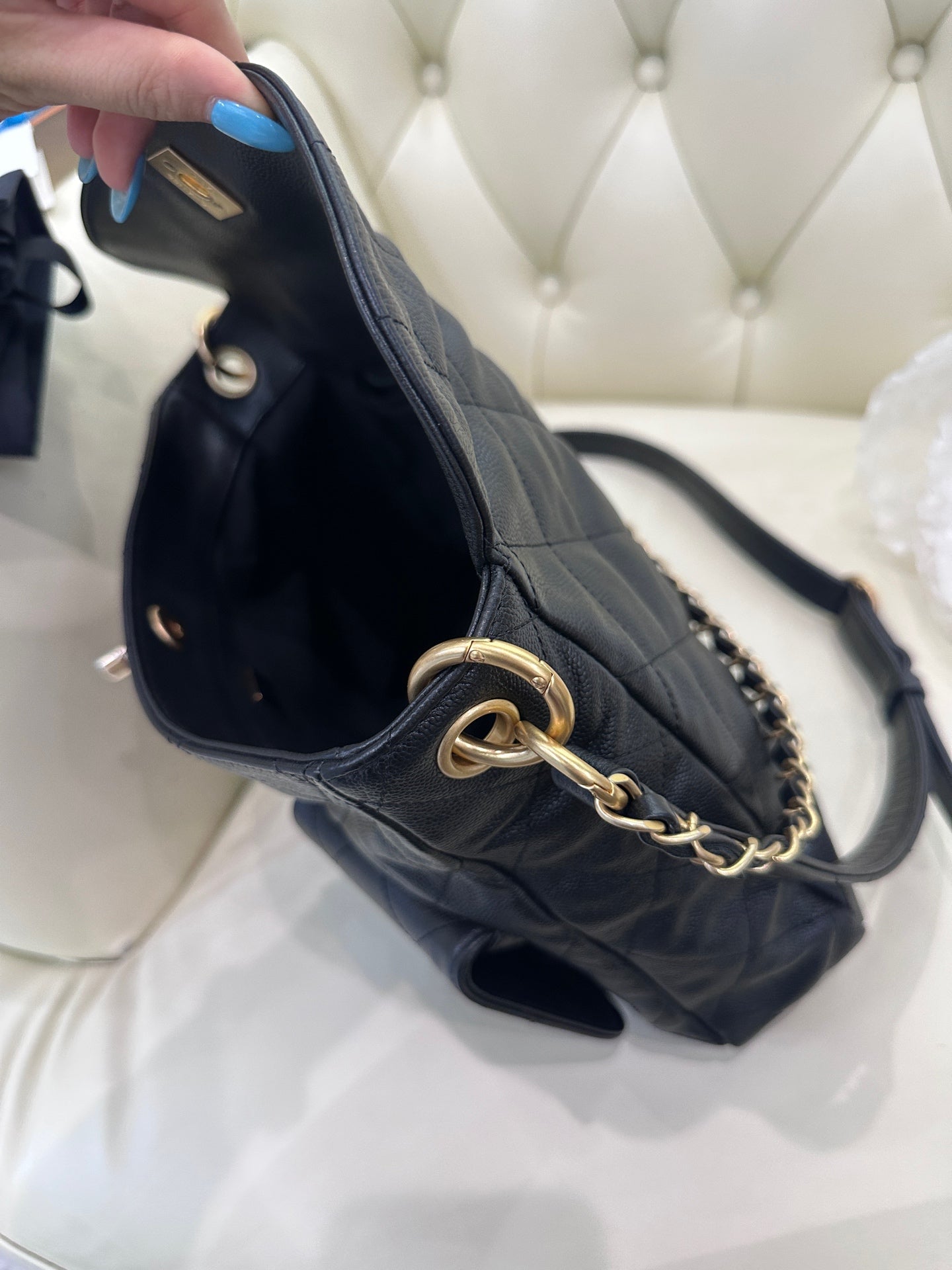 Chanel Handheld, shoulder, and crossbody bag Messenger Bag AS5384-B19489-94305