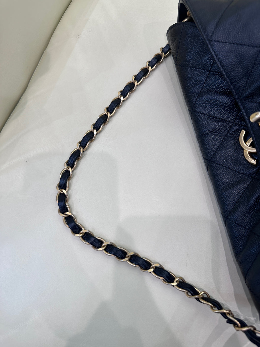 Chanel Handheld, shoulder, and crossbody bag Messenger Bag AS5384-B19489-94305