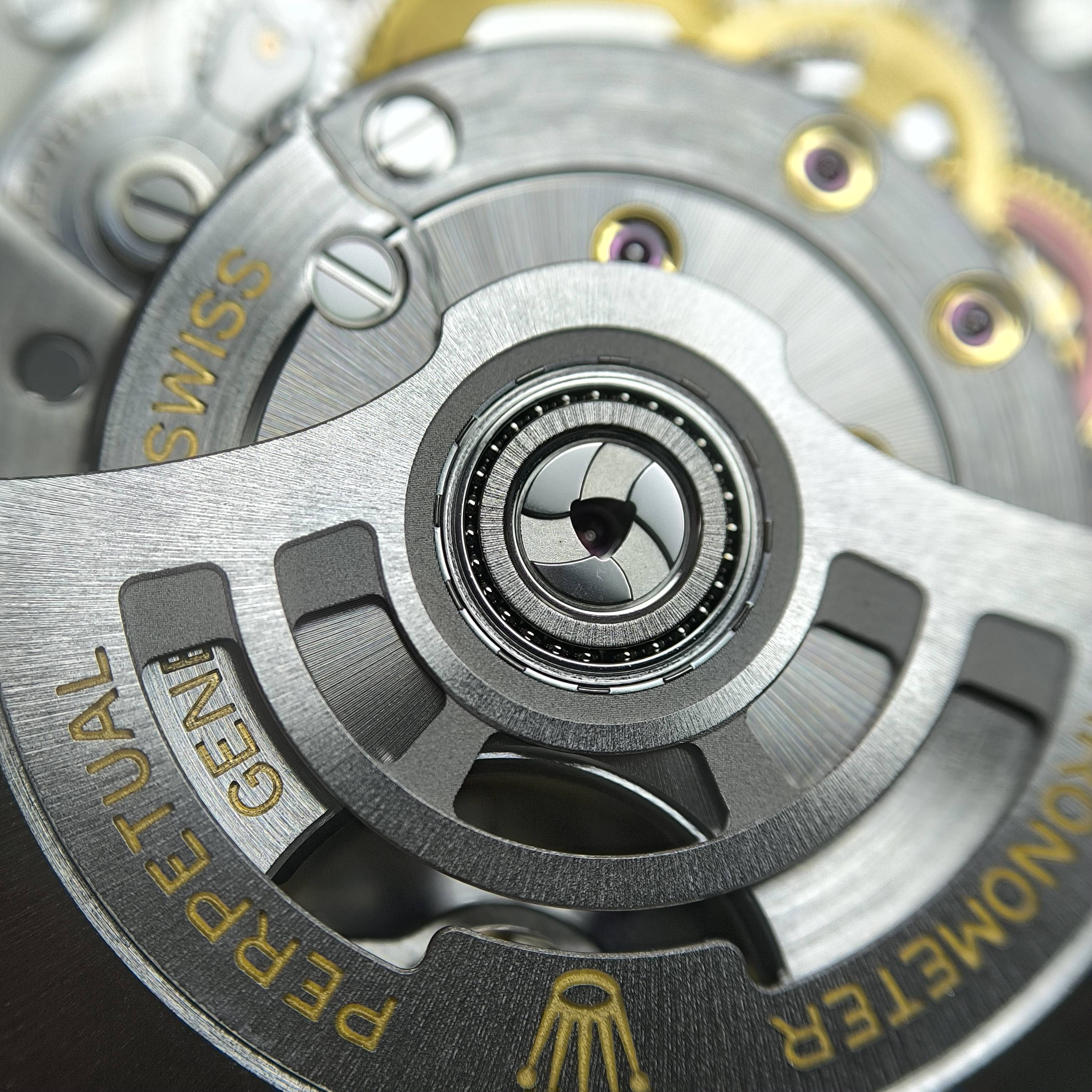 Rolex Log type 41 millimeters m126334-0001