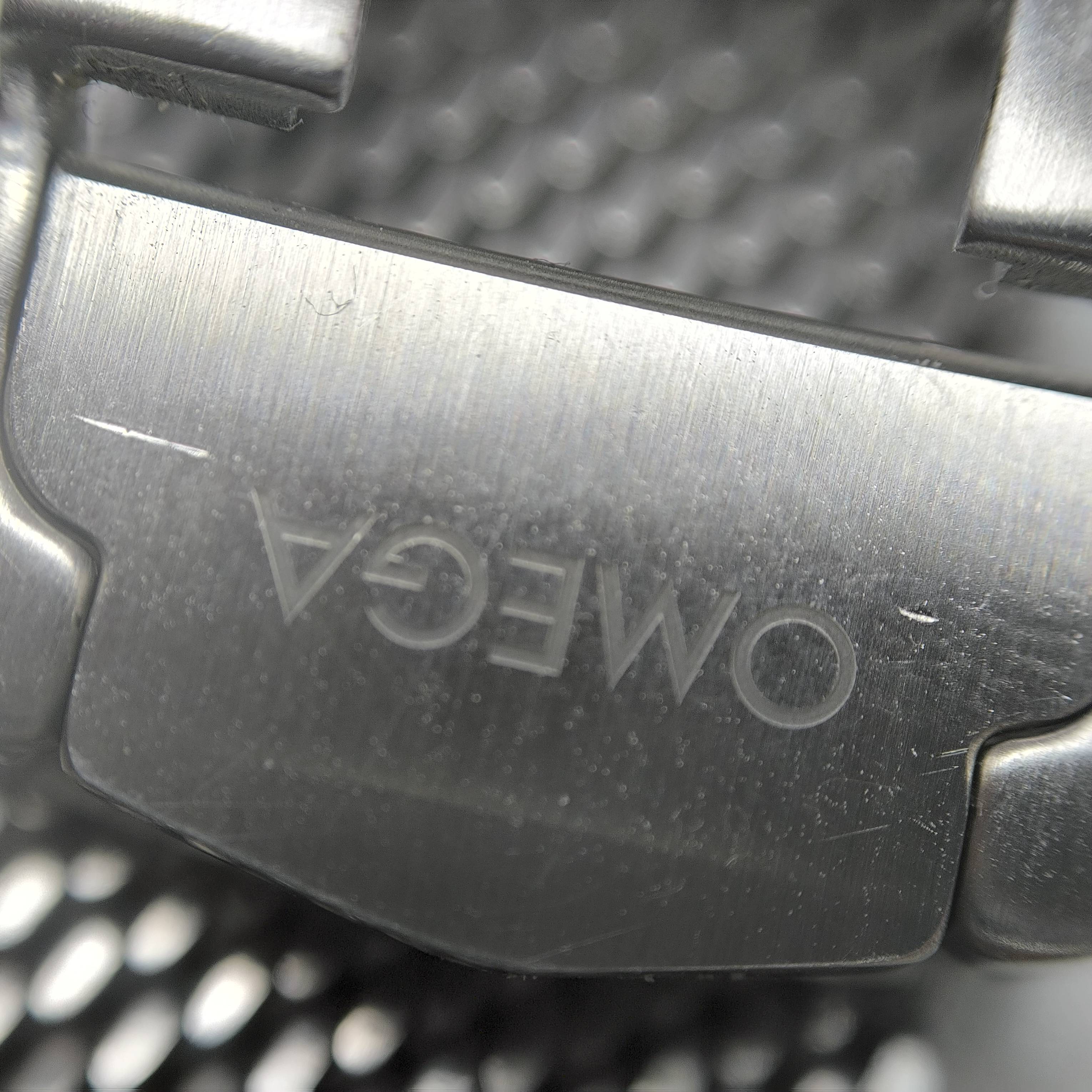 Omega Seahorse Series 42 210.30.42.20.03.002