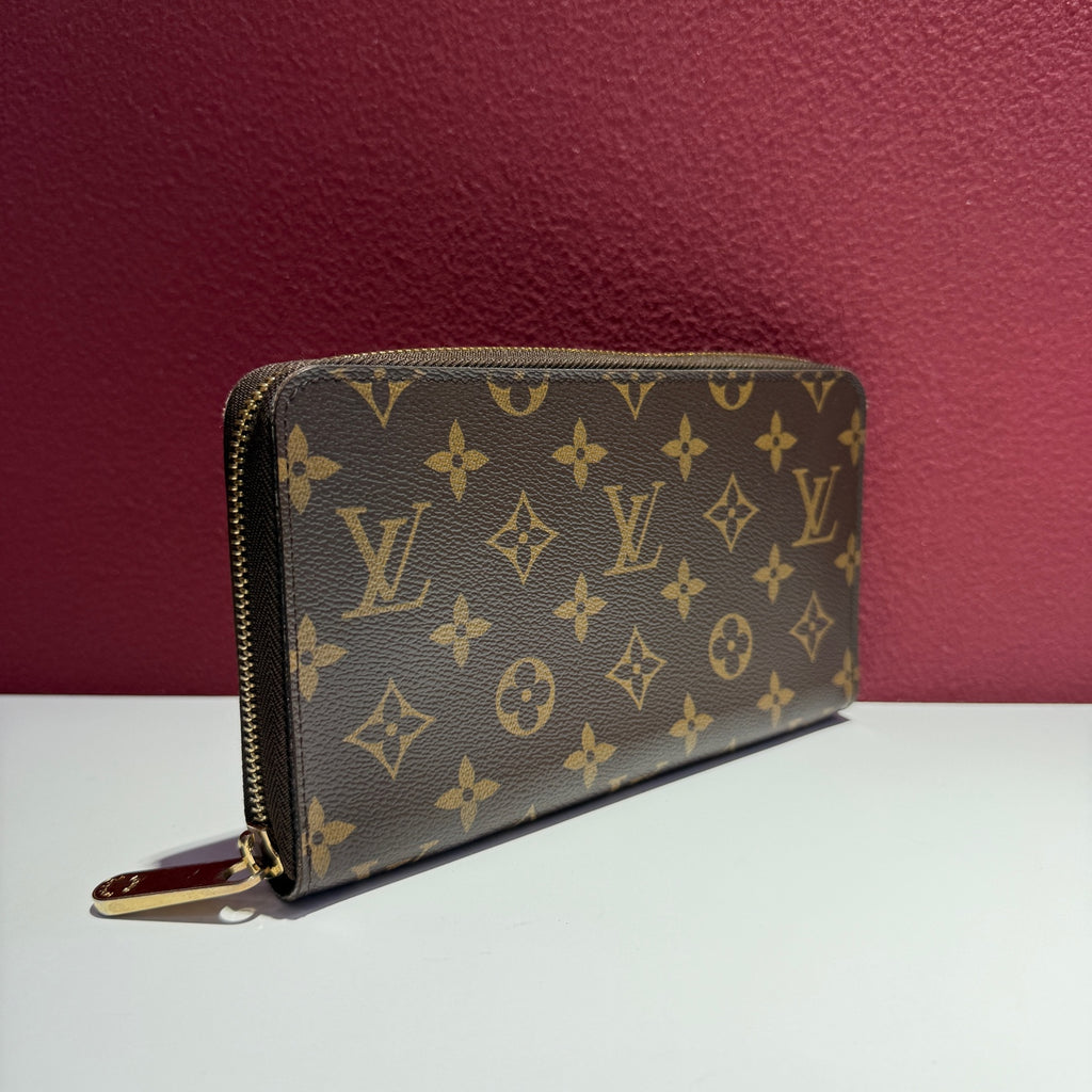 Louis Vuitton Clutch 21.0x 12.0 cm M62581