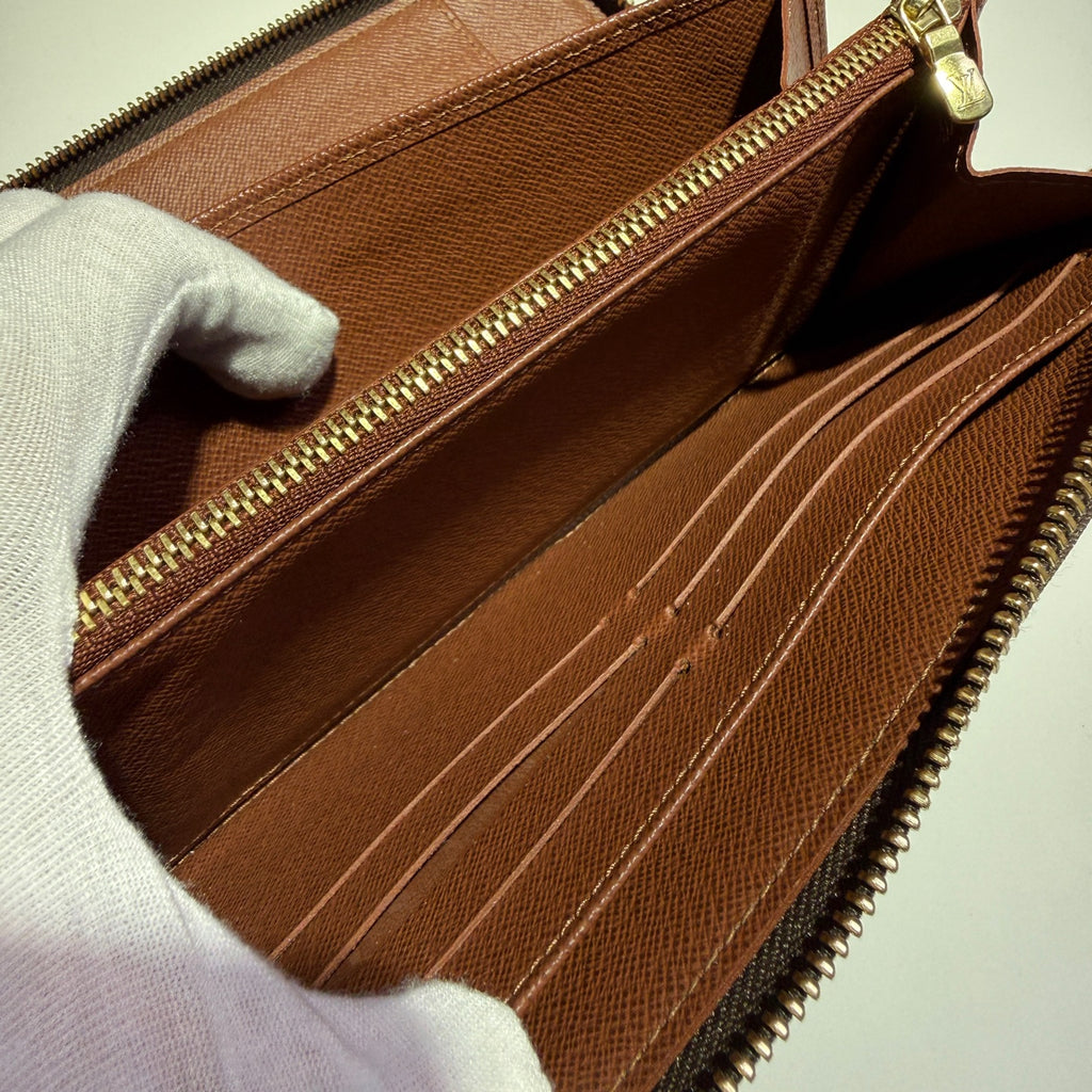 Louis Vuitton Clutch 21.0x 12.0 cm M62581