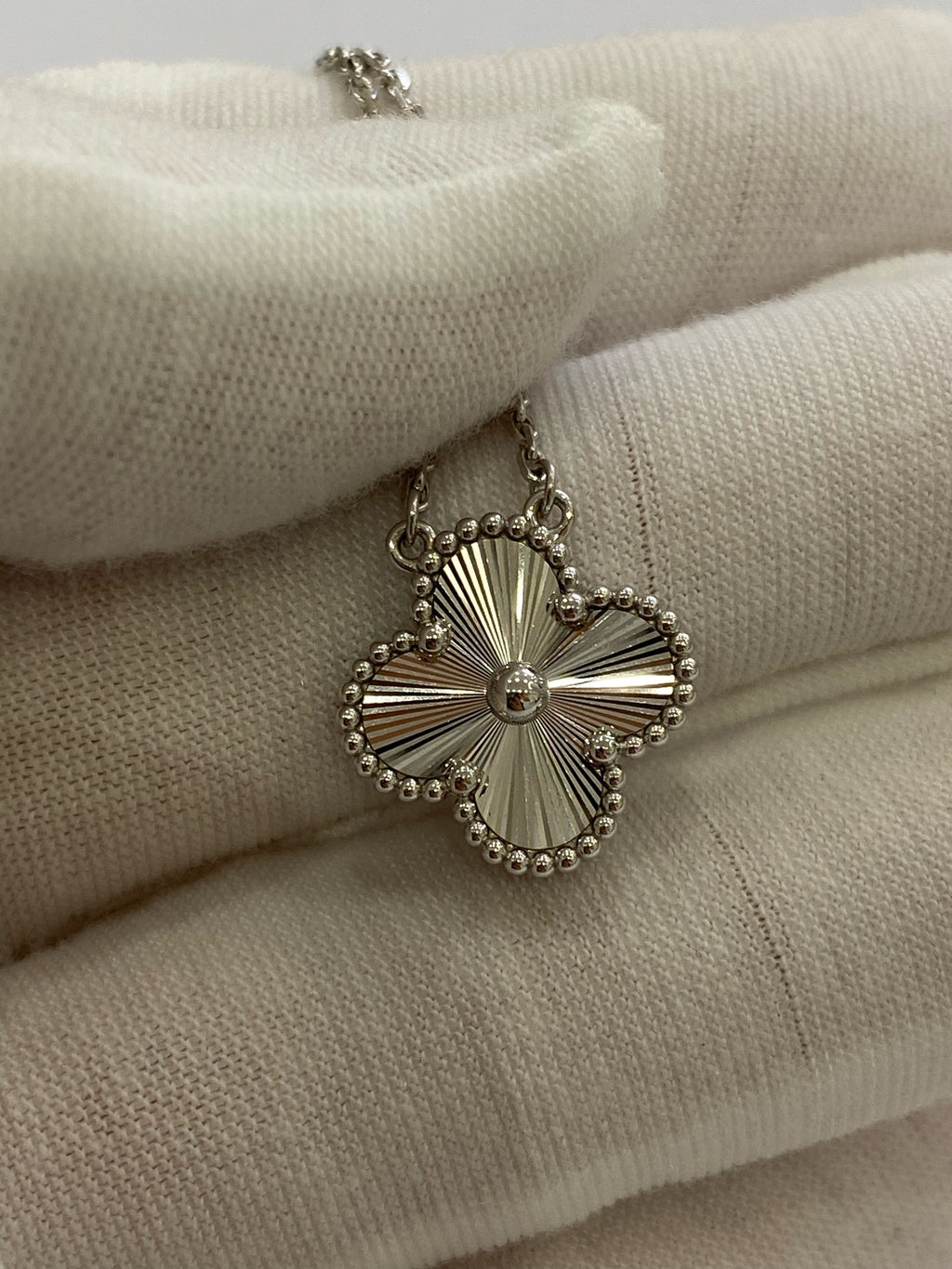 Van Cleef & Arpels Necklace